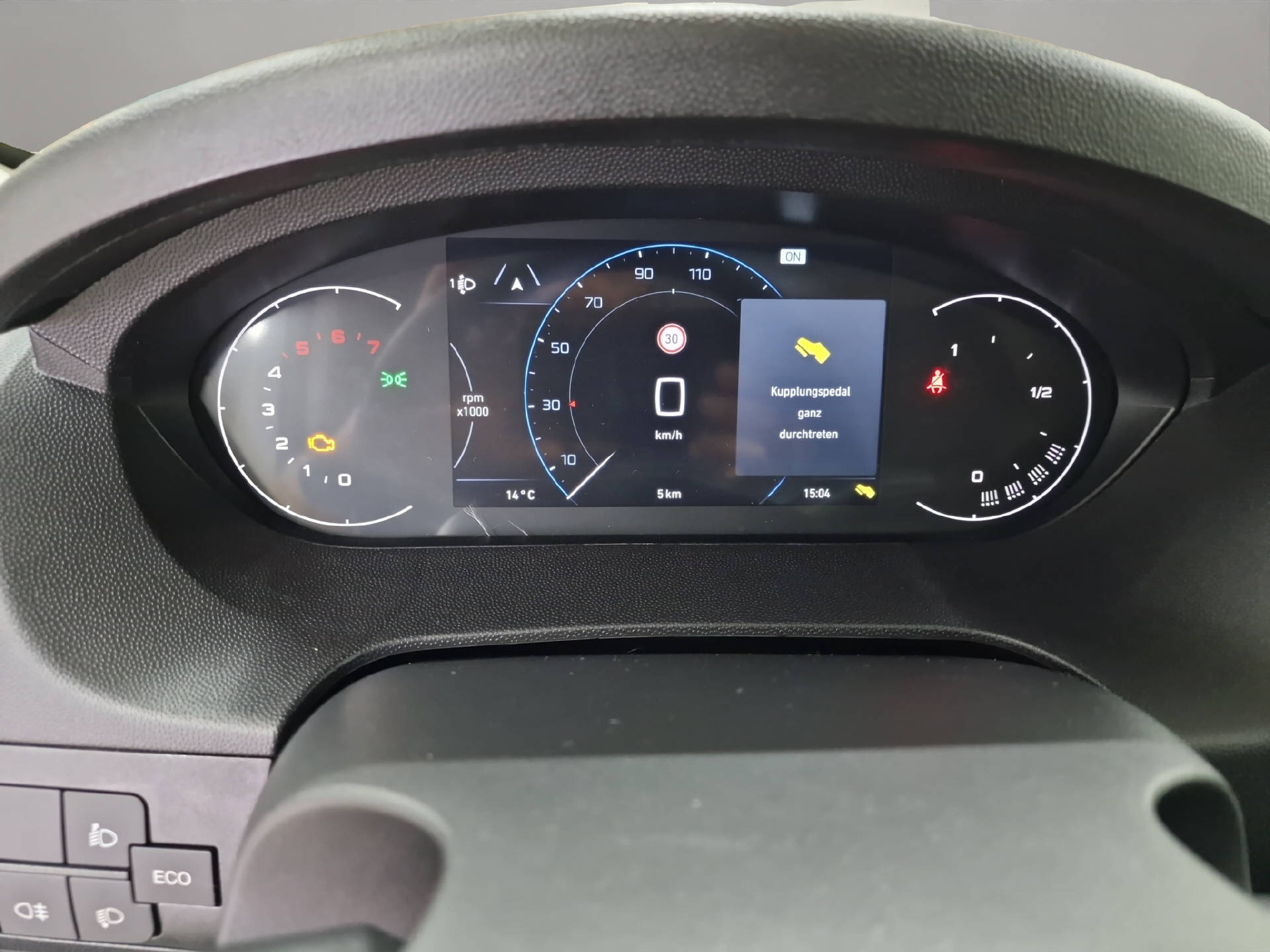 PEUGEOT Boxer Kaw. 335 L2H2 2.2 BlueHDi 140 S/S-image-7