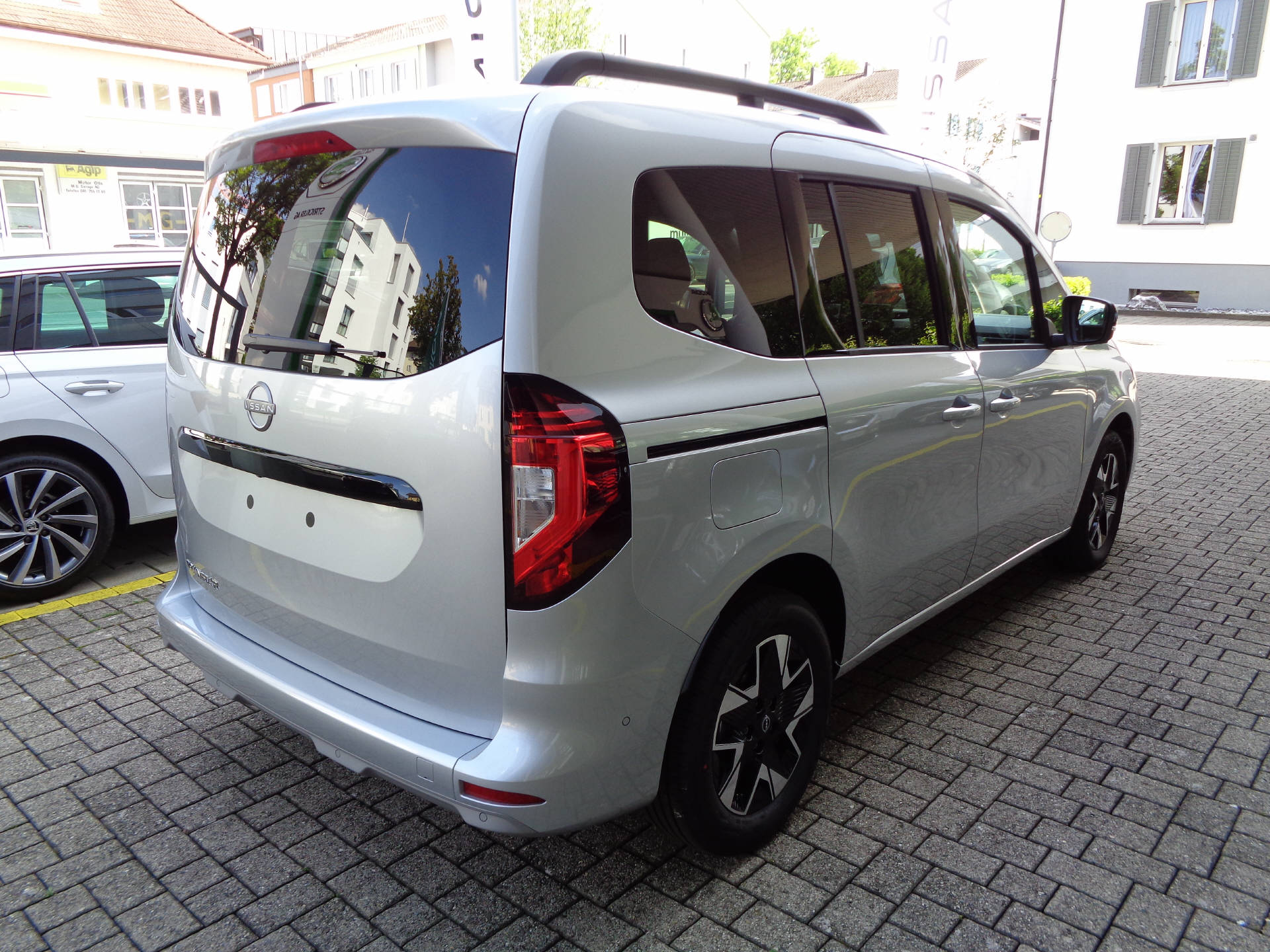 NISSAN Townstar 1.3 DIG-T 130 Tekna-showroom-element-3