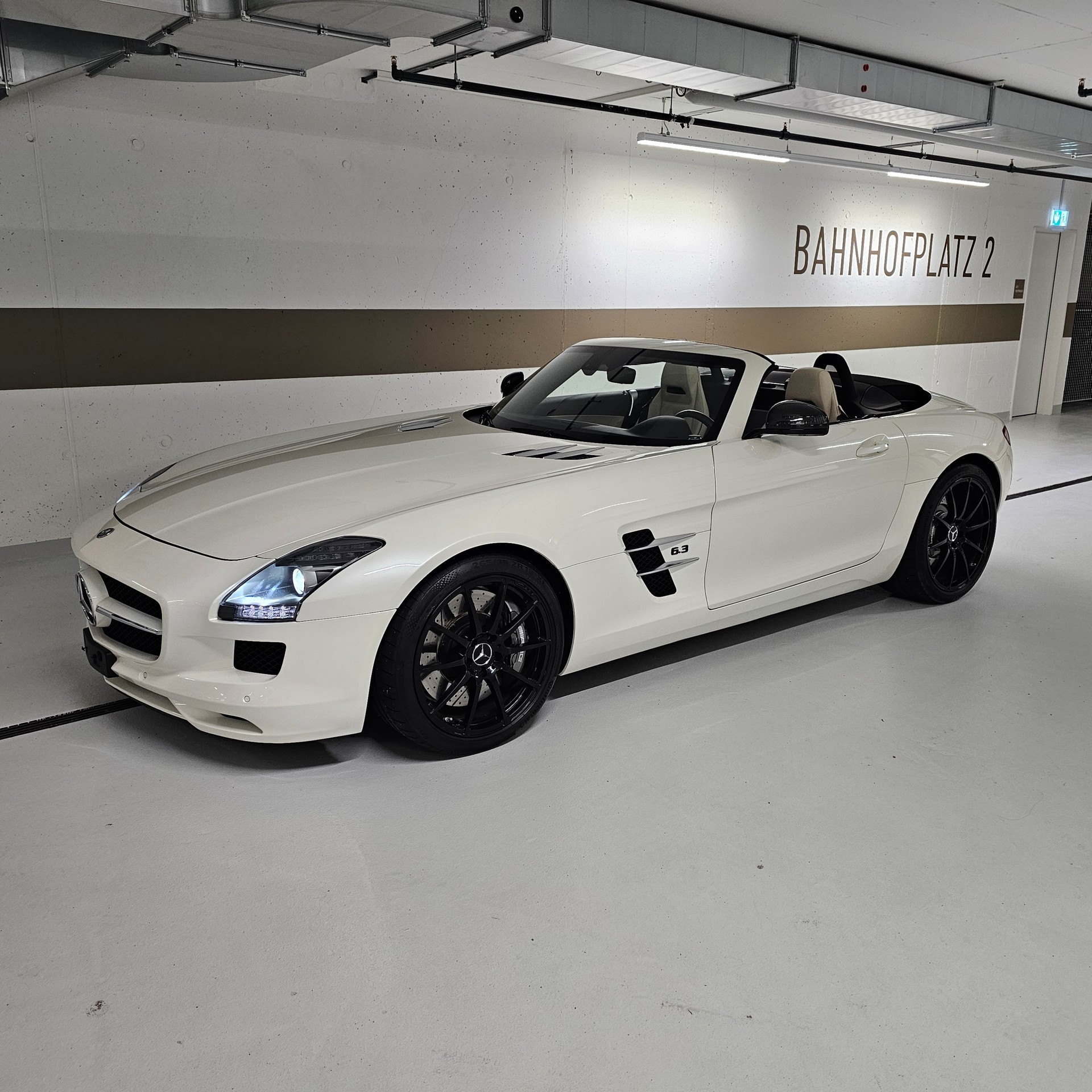 MERCEDES-BENZ SLS 63 AMG Speedshift