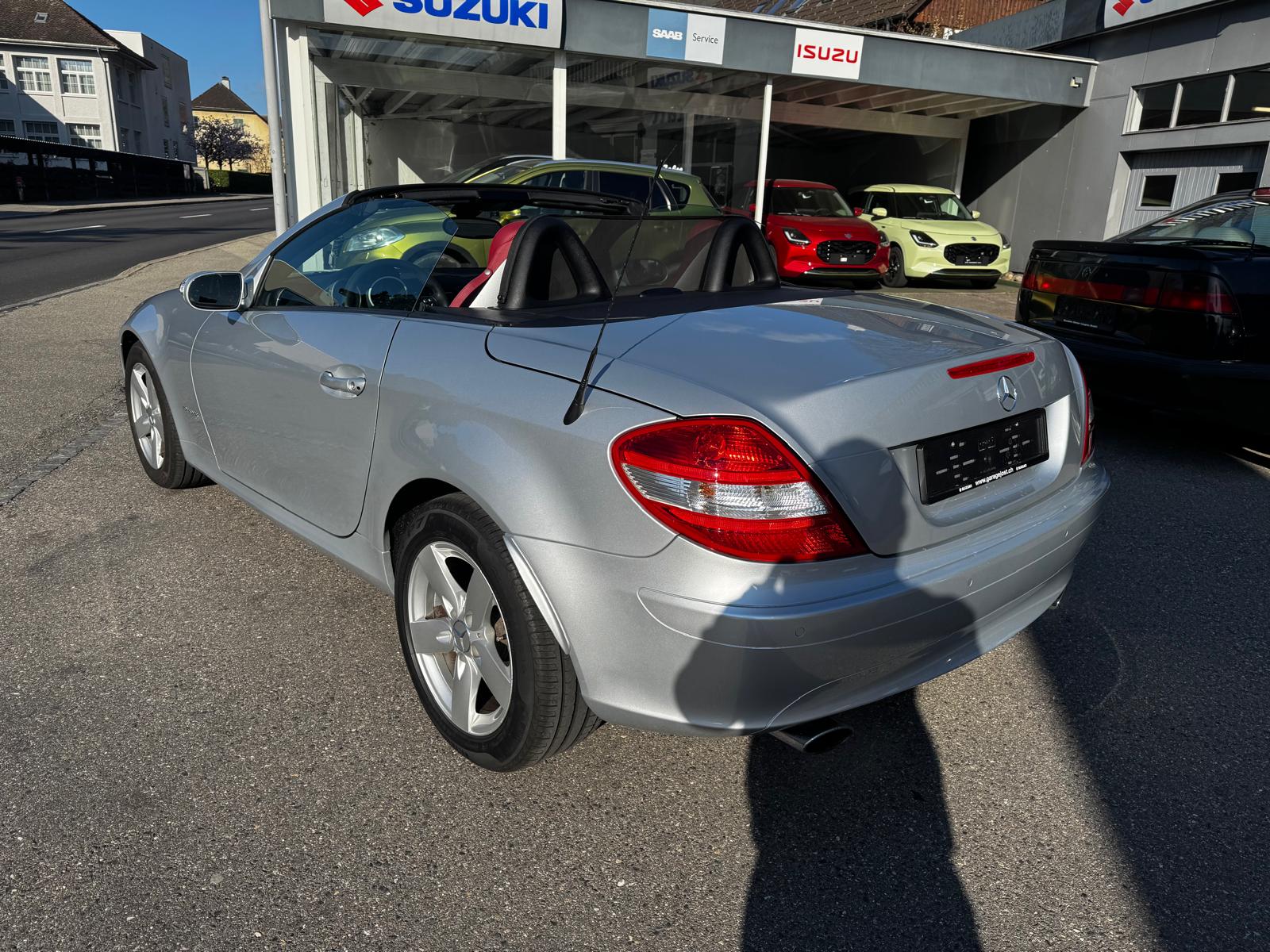 MERCEDES-BENZ SLK 200 Kompressor-showroom-element-3