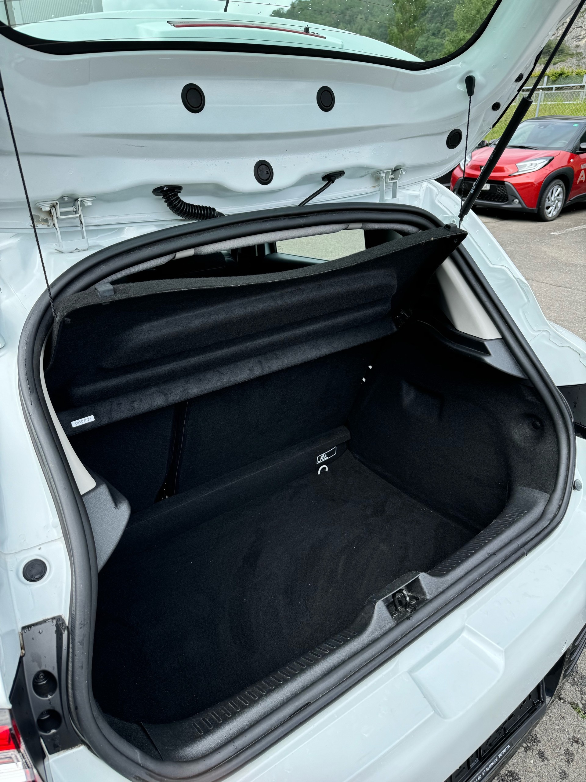 RENAULT Clio 1.2 16V T Intens-image-7