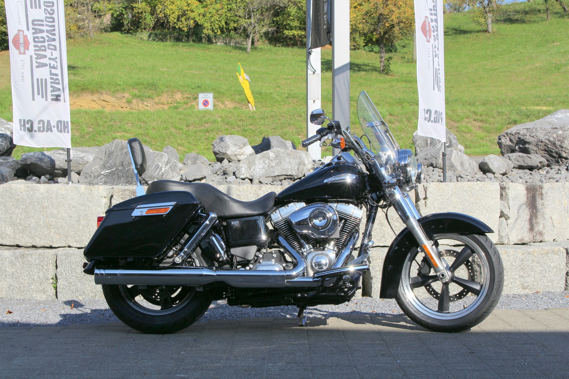 HARLEY-DAVIDSON FLD Dyna Switchback ABS