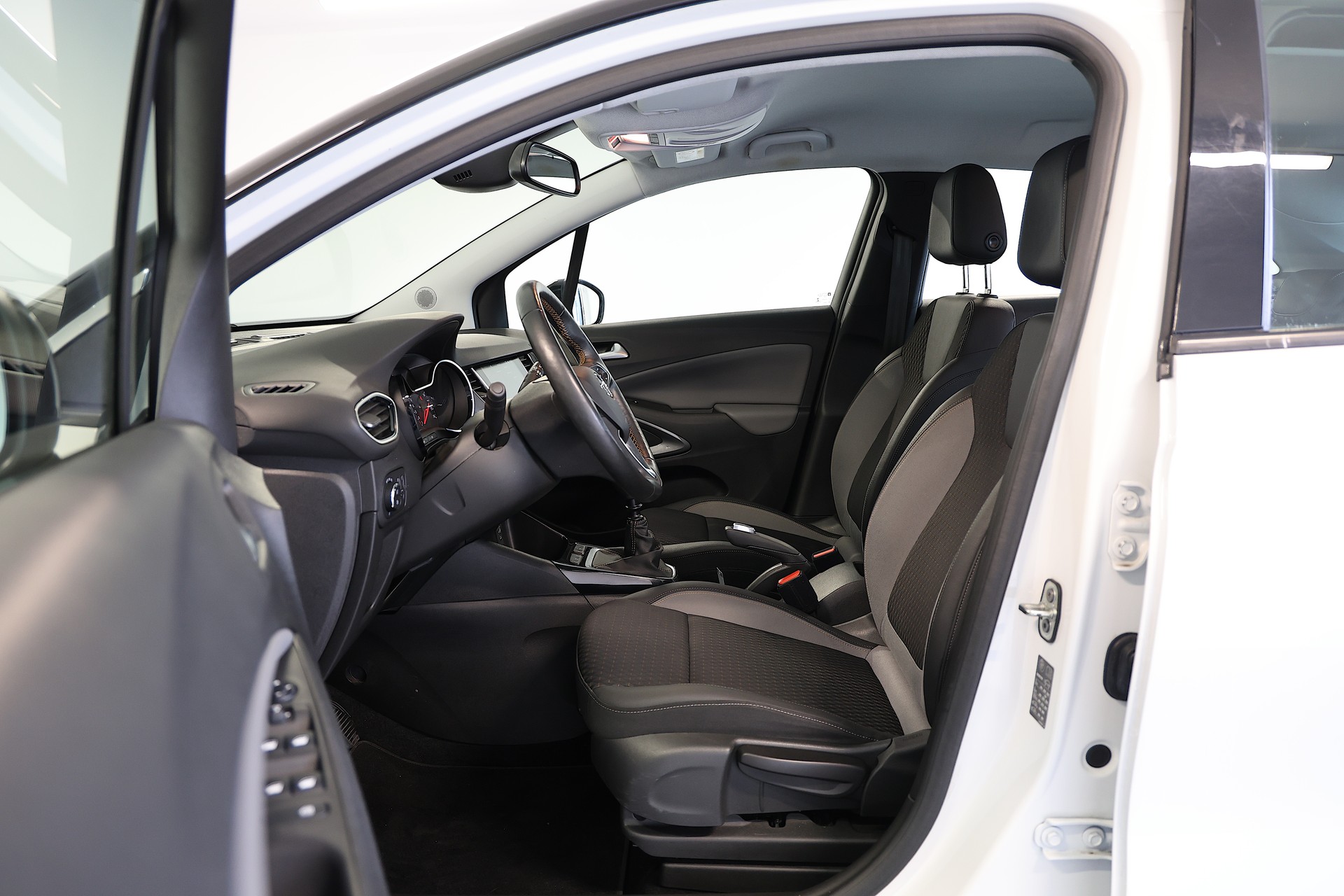 OPEL Crossland X 1.2i Excellence-image-5