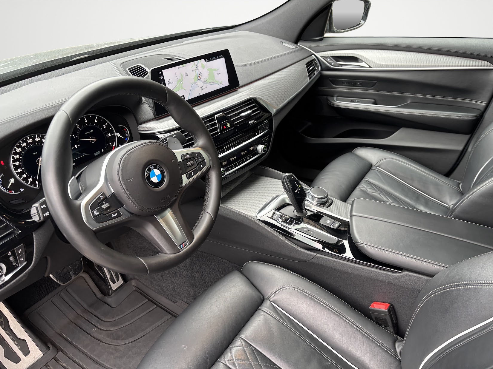 BMW 630i GT M-Sport Steptronic-image-8