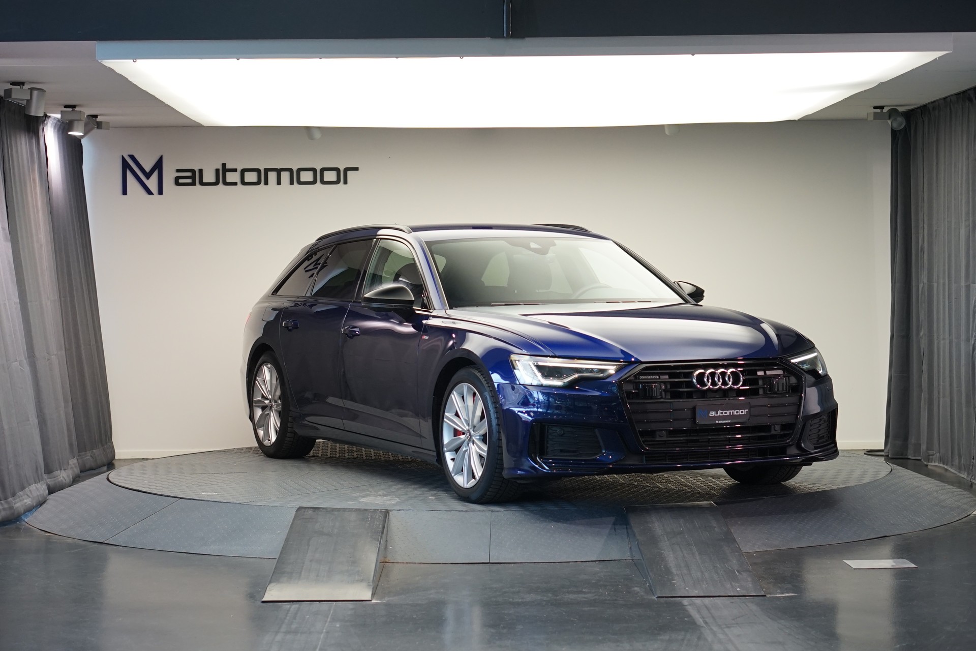 AUDI A6 Avant 55 TFSIe Sport quattro S-tronic *Standheizung*-showroom-element-2