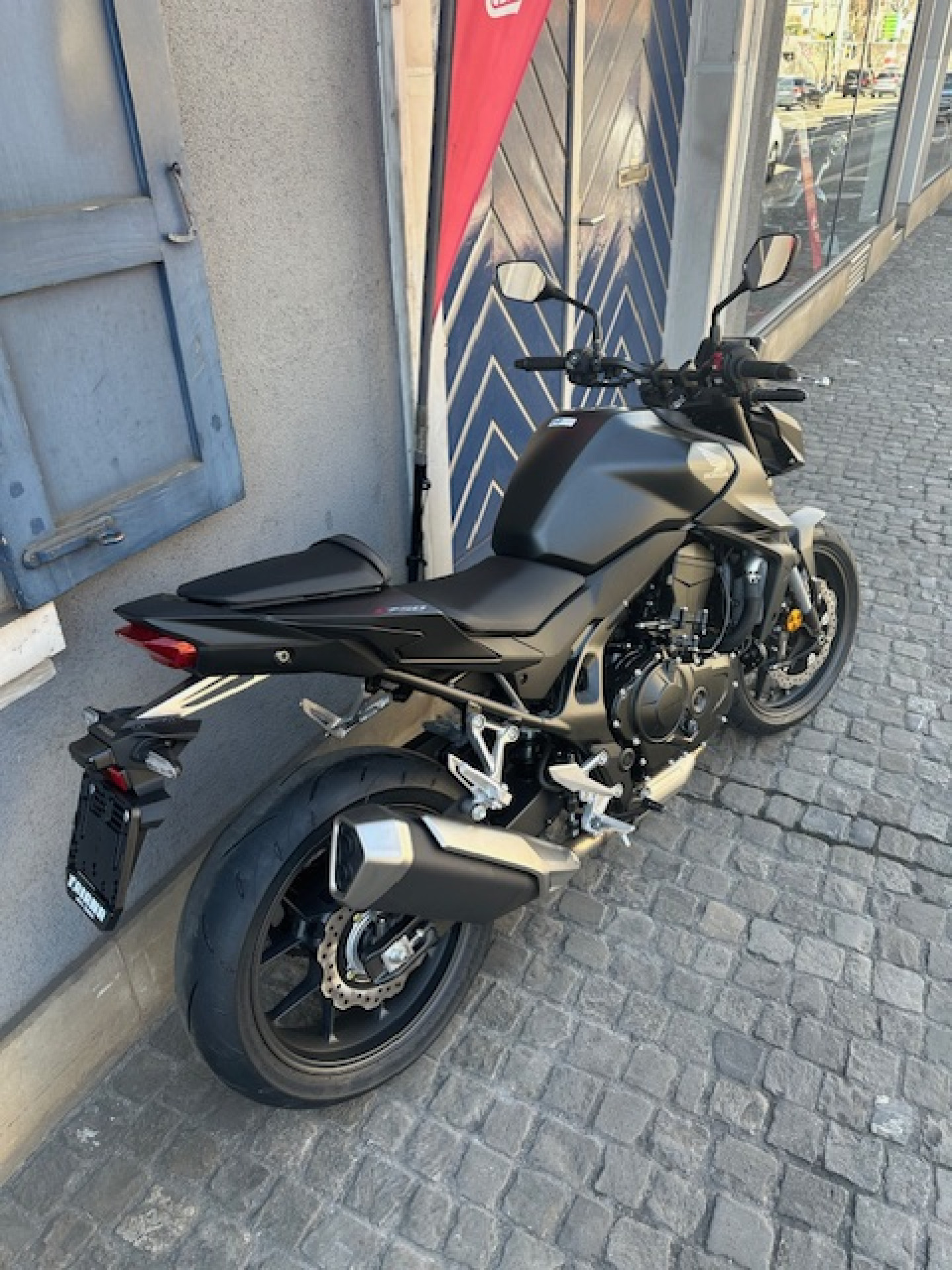 HONDA CB 750 Hornet Winter Aktion -700.--image-8