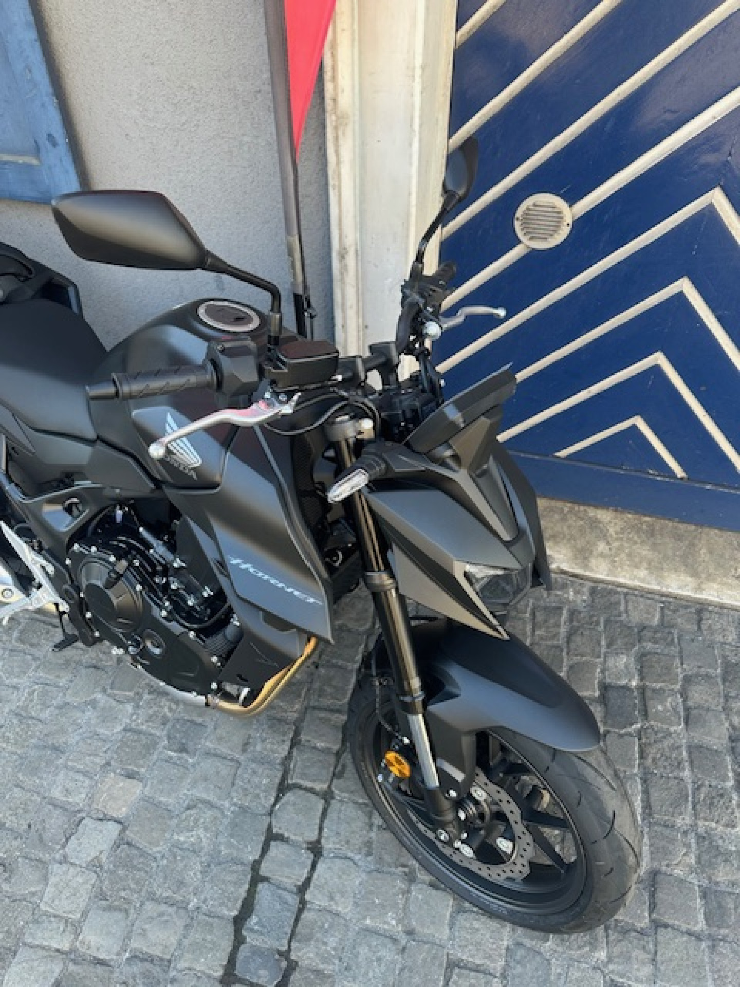 HONDA CB 750 Hornet Winter Aktion -700.--image-9