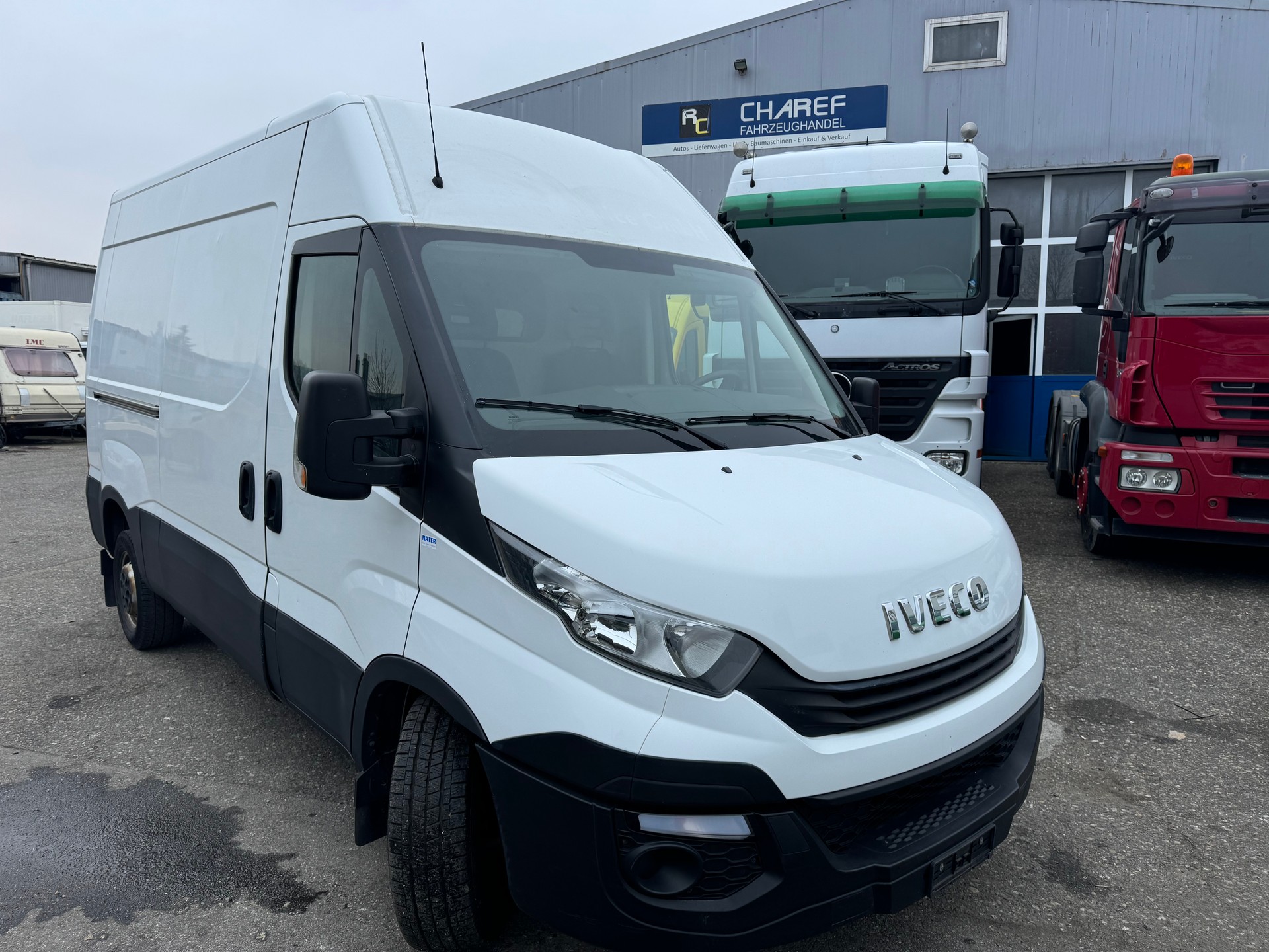 IVECO 33 S 16 V-image-4