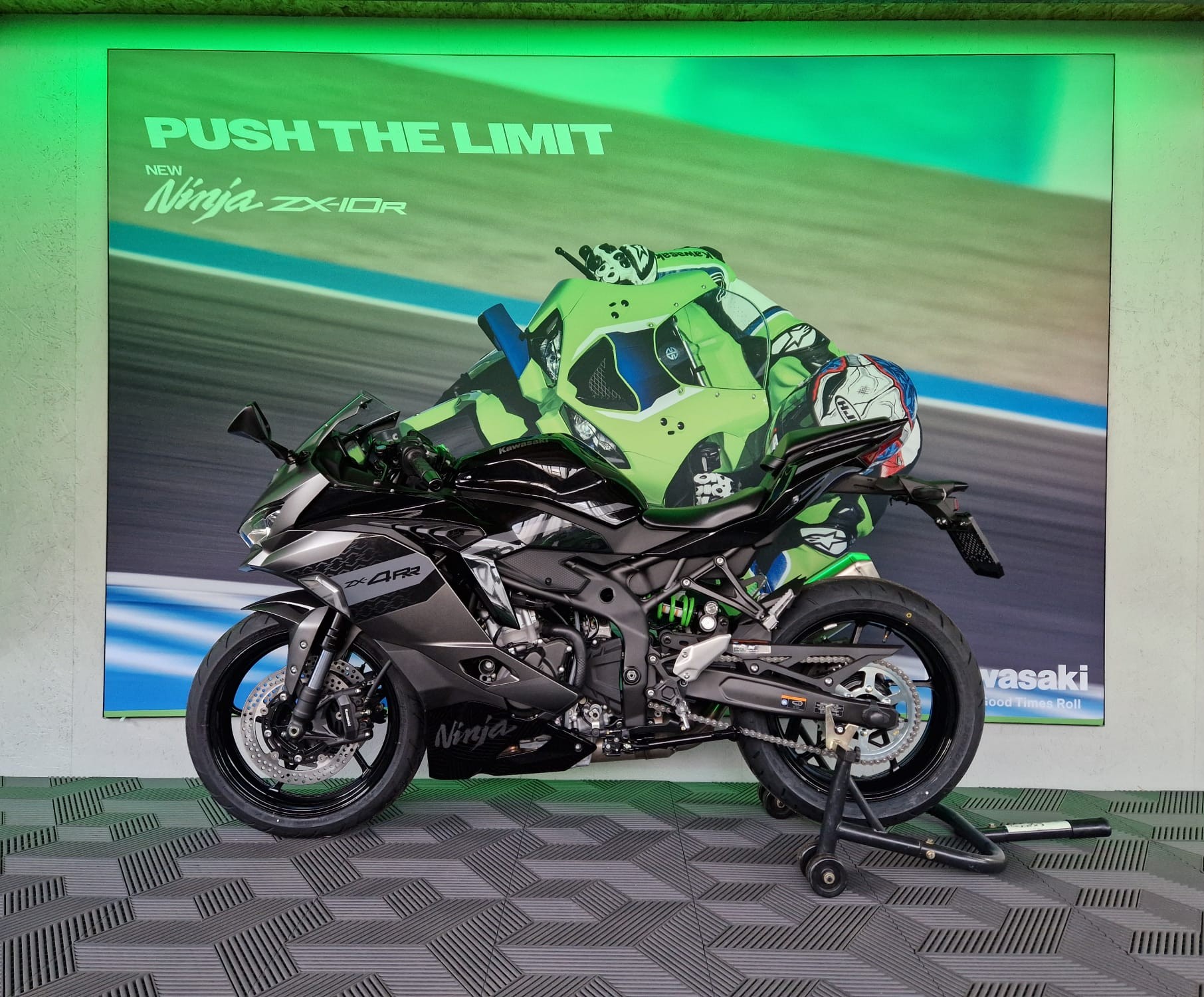 KAWASAKI Ninja ZX-4RR 35KW-image-2