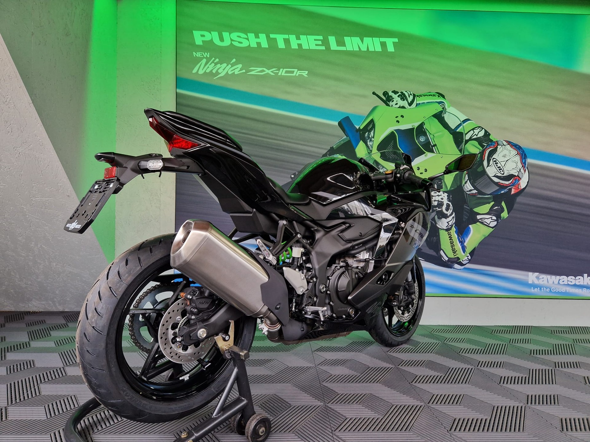 KAWASAKI Ninja ZX-4RR 35KW-image-4