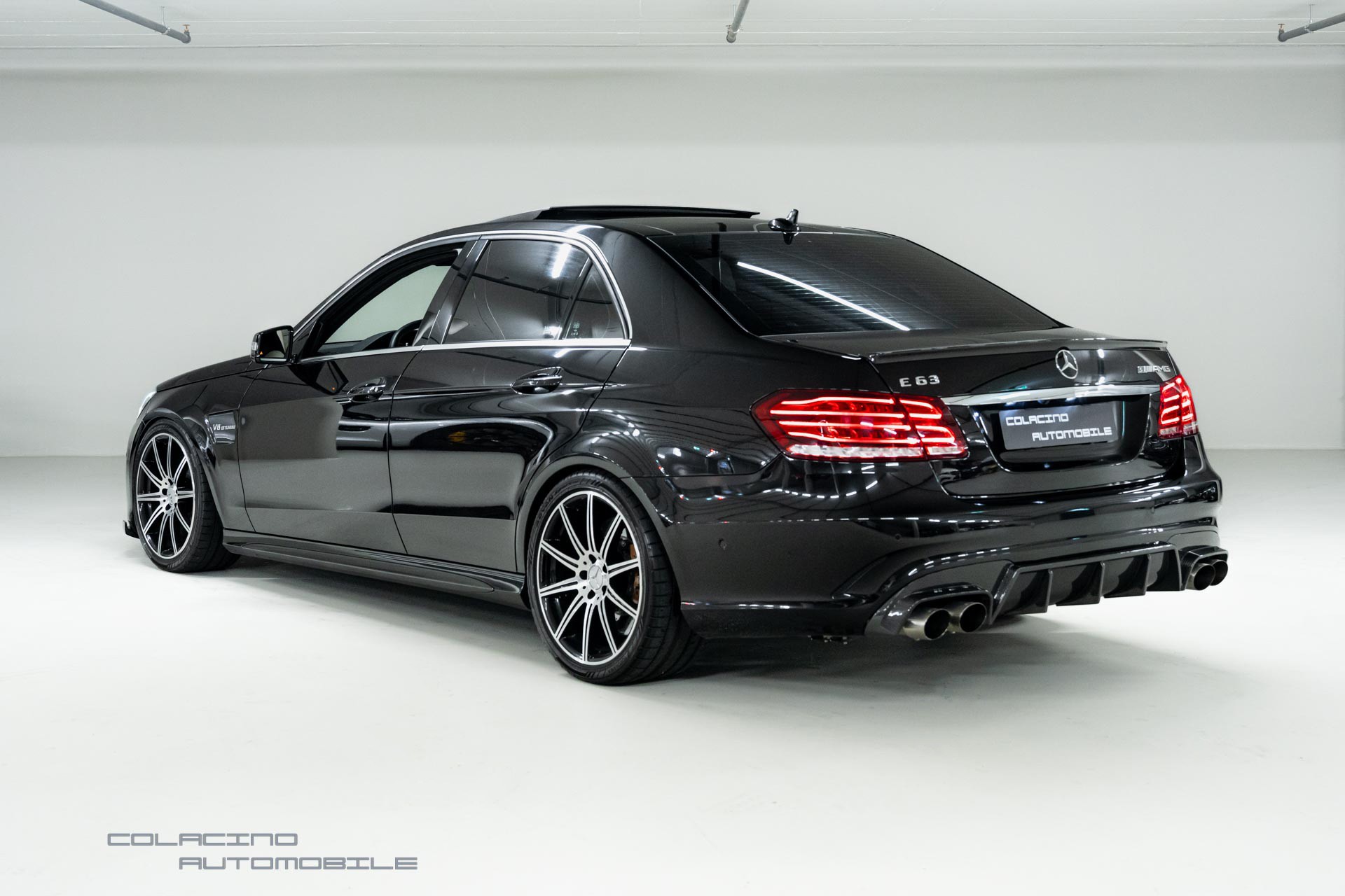 MERCEDES-BENZ E 63 AMG S 4Matic Speedshift-showroom-element-3