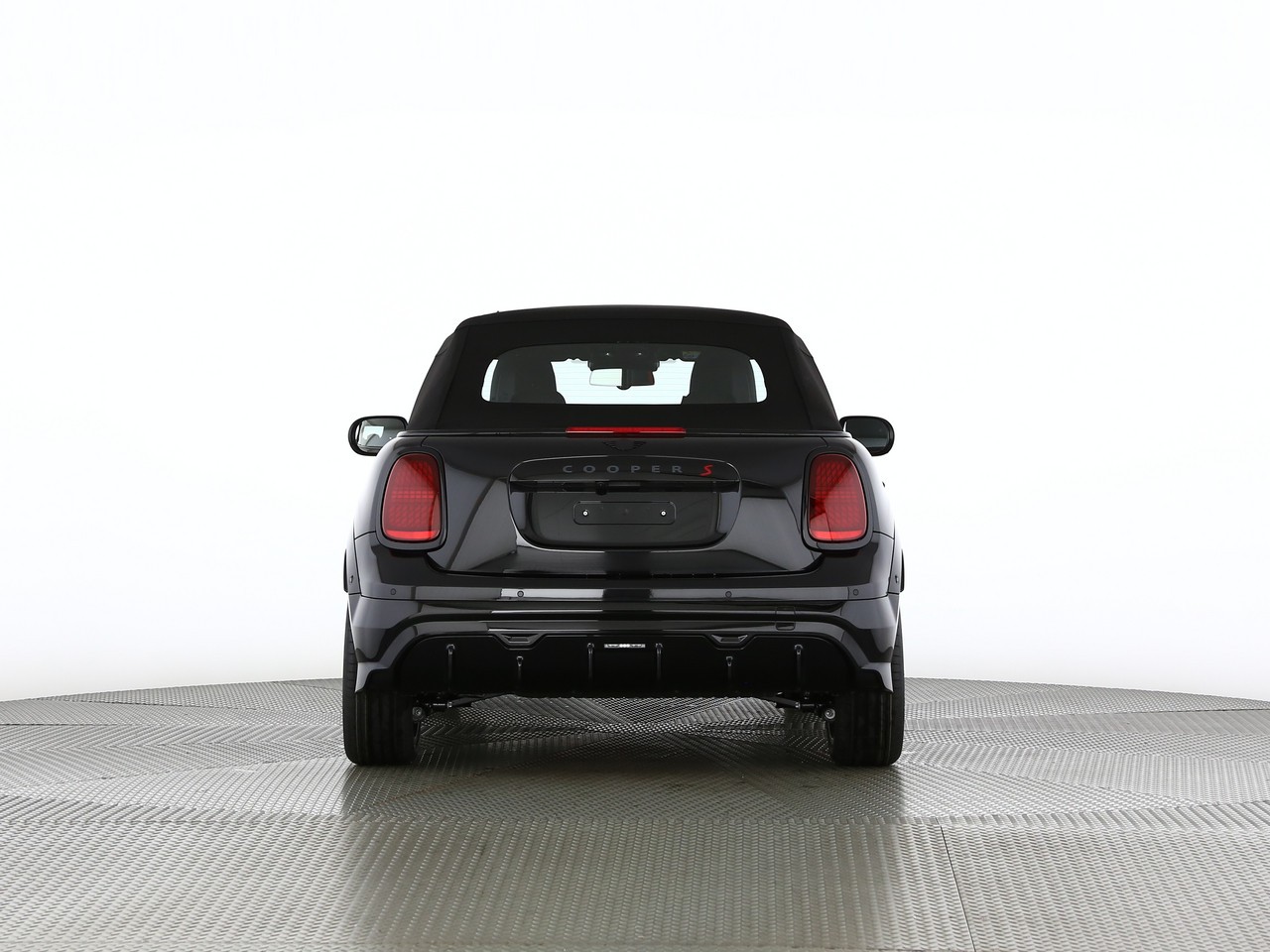 MINI Cooper S Cabriolet DKG-showroom-element-3