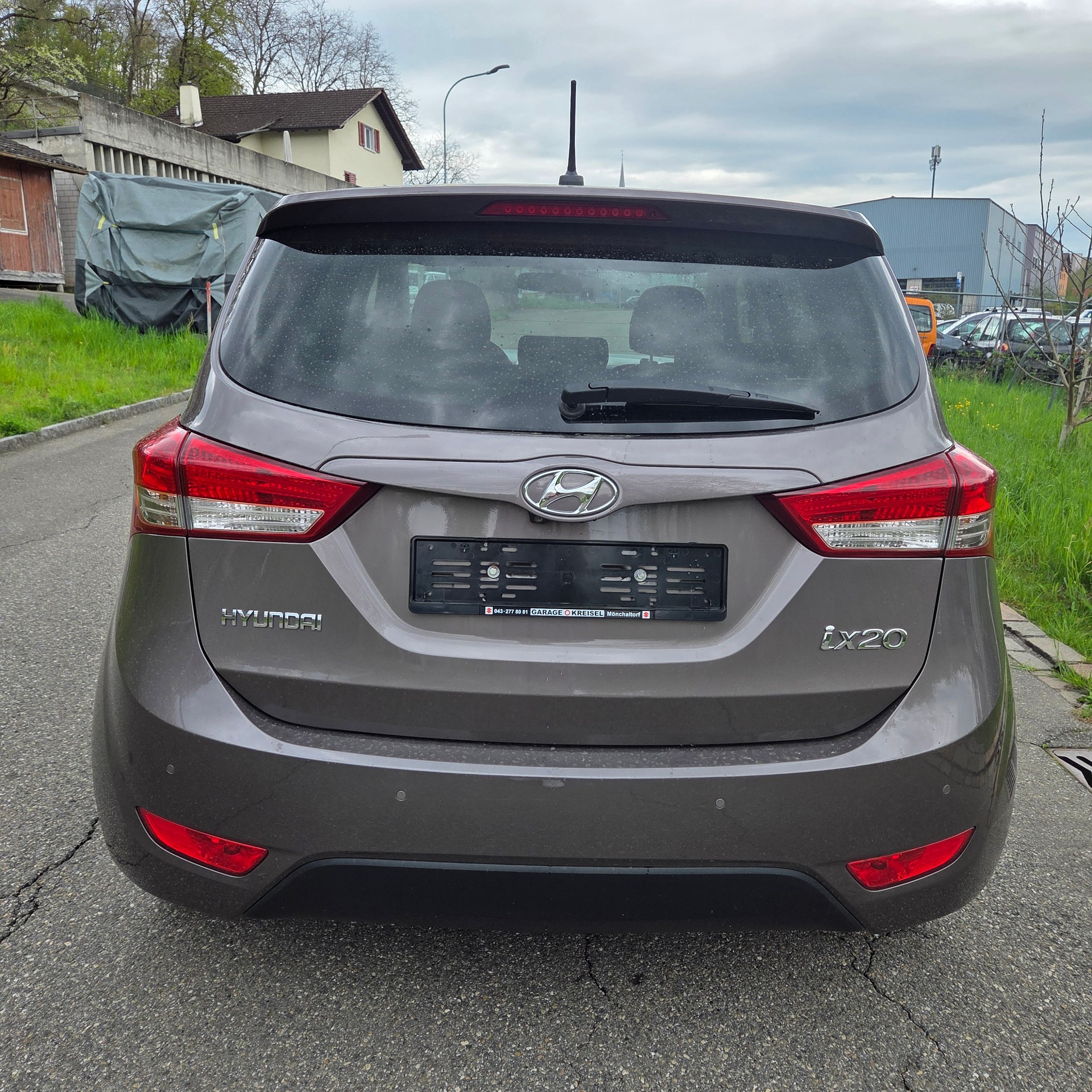 HYUNDAI iX20 1.6 Premium Automatic-image-1