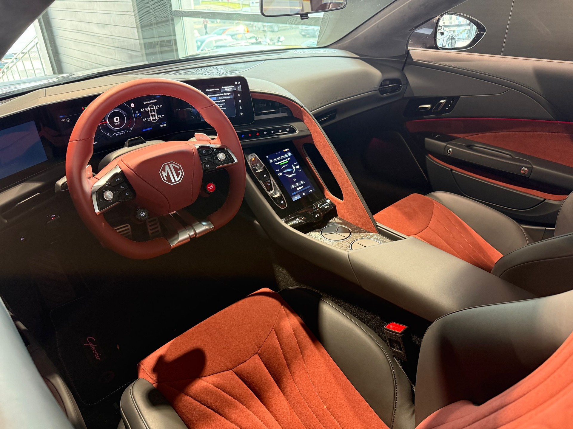 MG Cyberster 77kWh 4WD-image-9