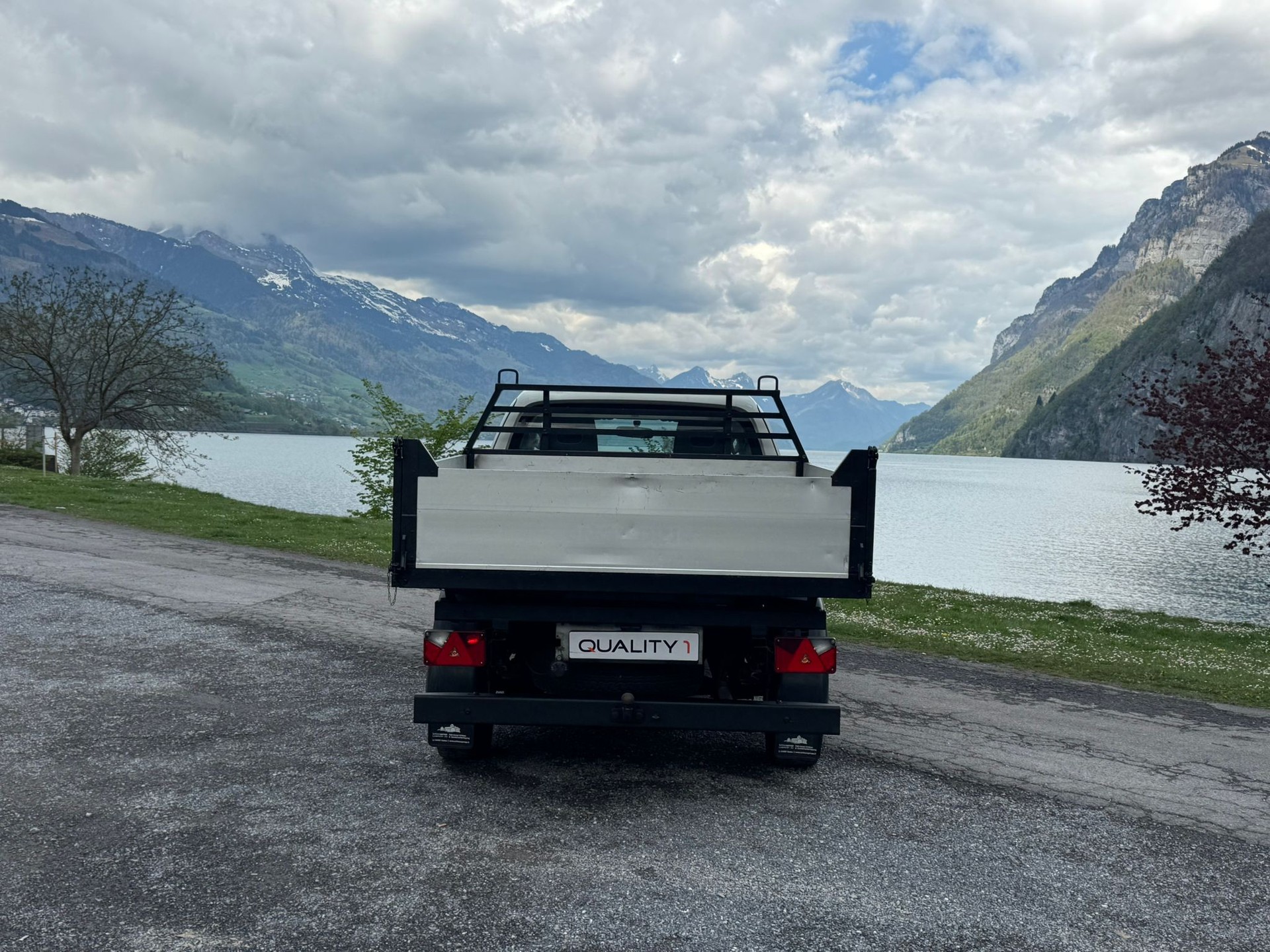 MITSUBISHI L 200 2.4 Value Club Cab-image-9