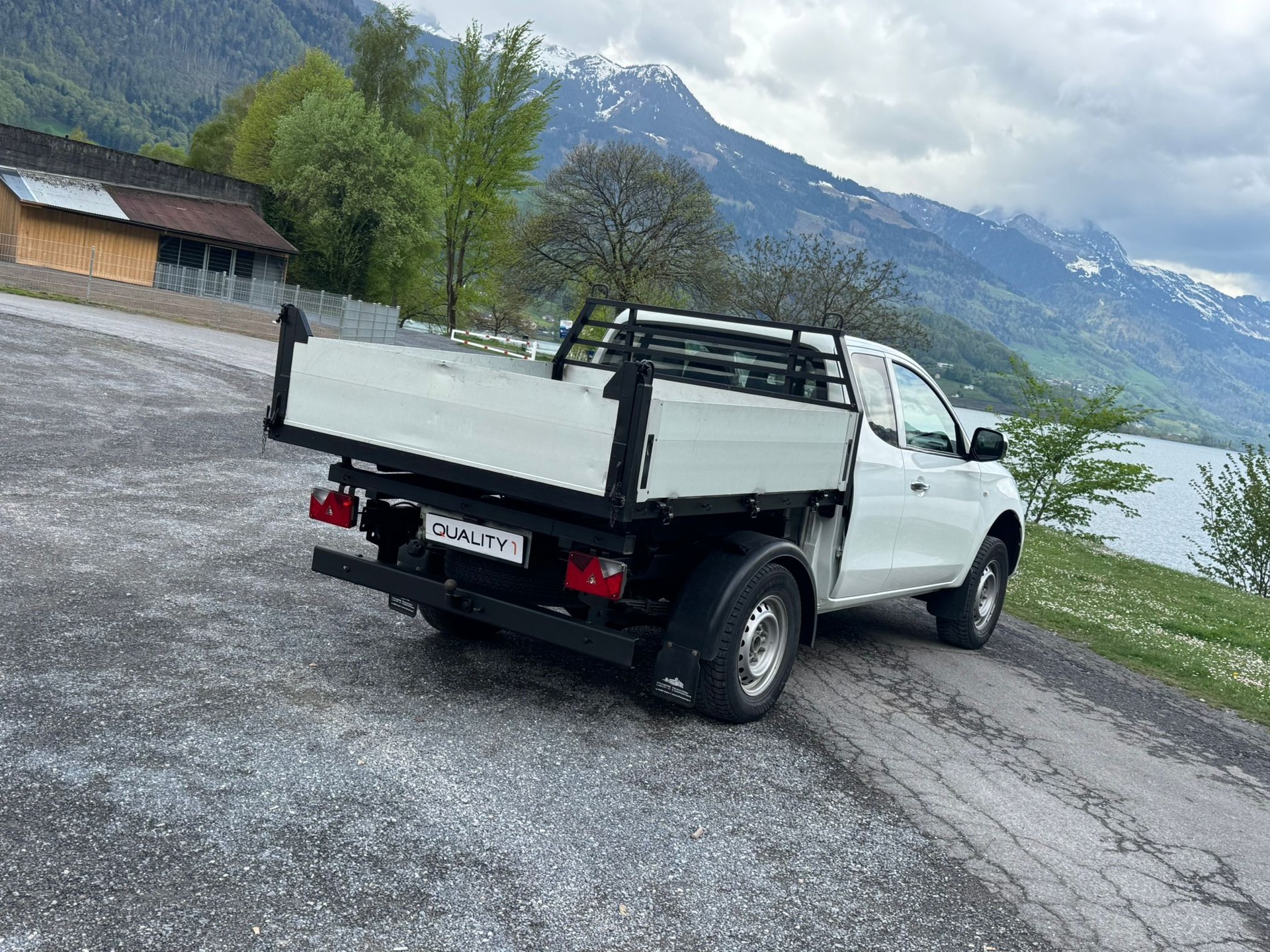 MITSUBISHI L 200 2.4 Value Club Cab-image-7