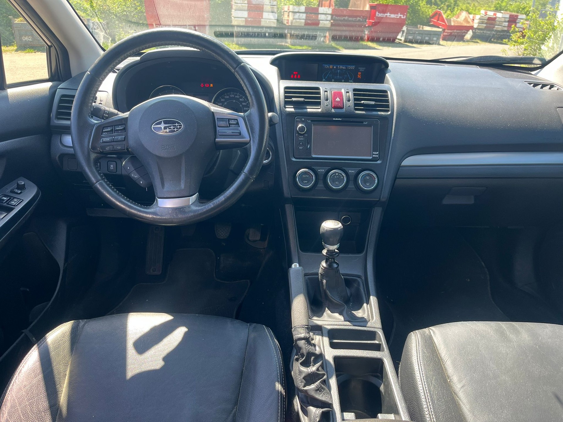SUBARU XV 2.0D Swiss Three AWD-image-3