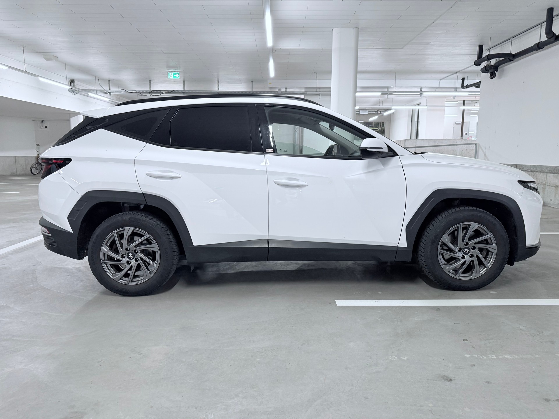 HYUNDAI Tucson 1.6 TGDI HEV Origo 4WD-image-4