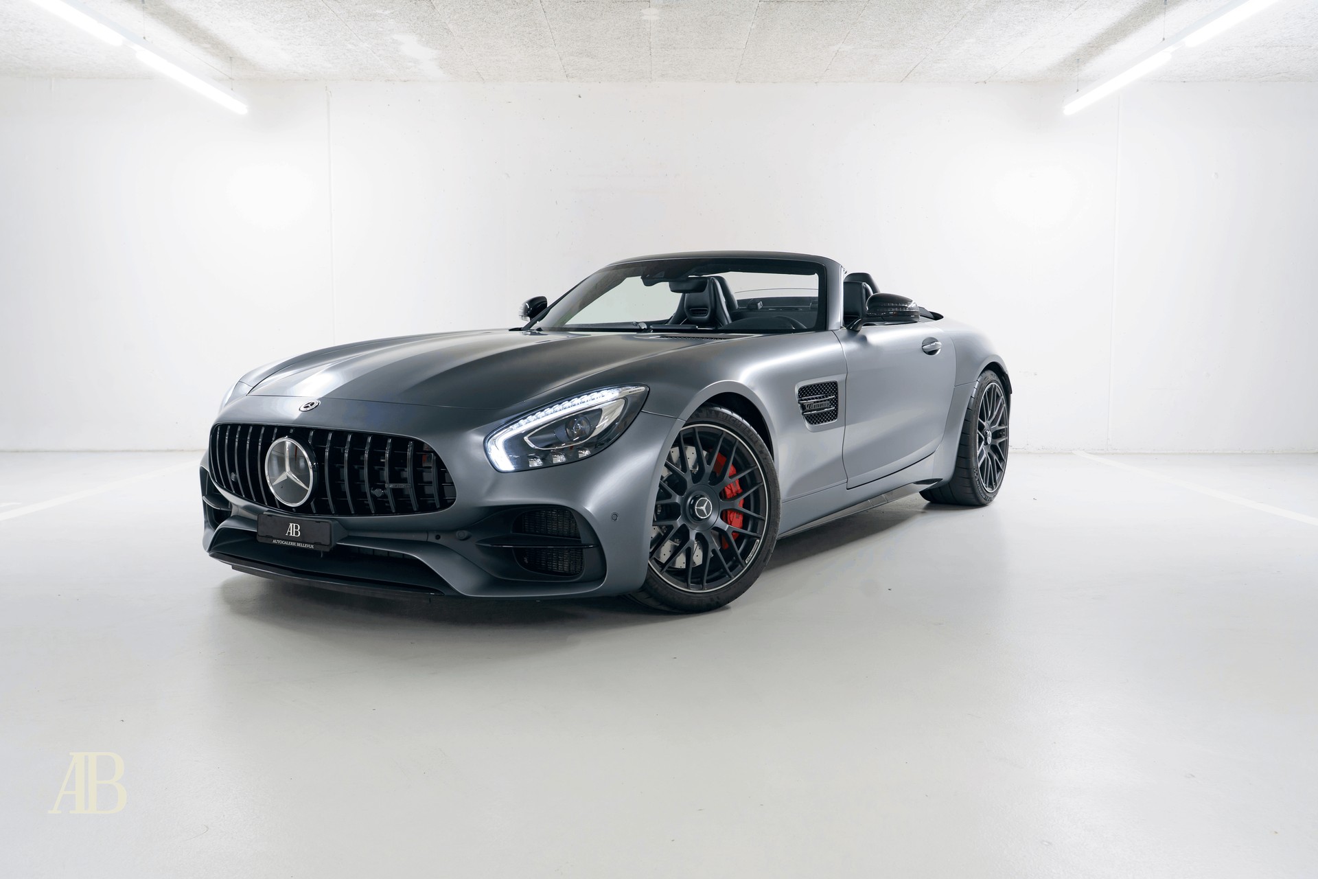 MERCEDES-BENZ AMG GT C Roadster-image-2