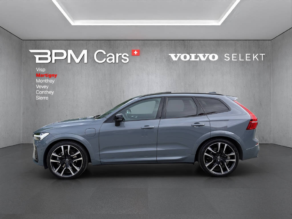 VOLVO XC60 2.0 T6 TE Ultimate Dark eAWD-image-17