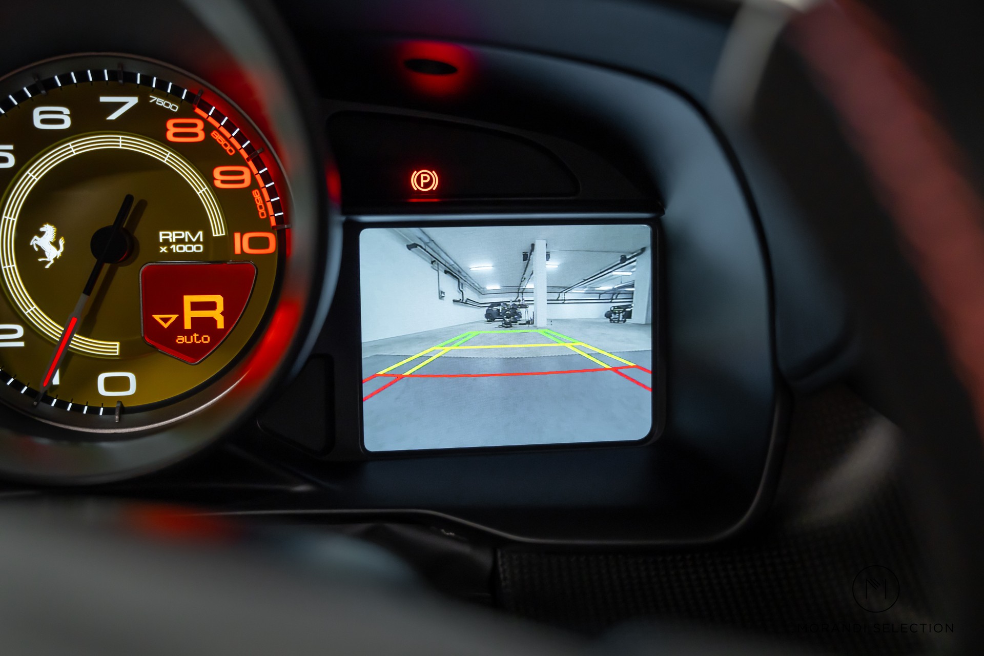 FERRARI F8 Tributo 3.9 Turbo-image-24