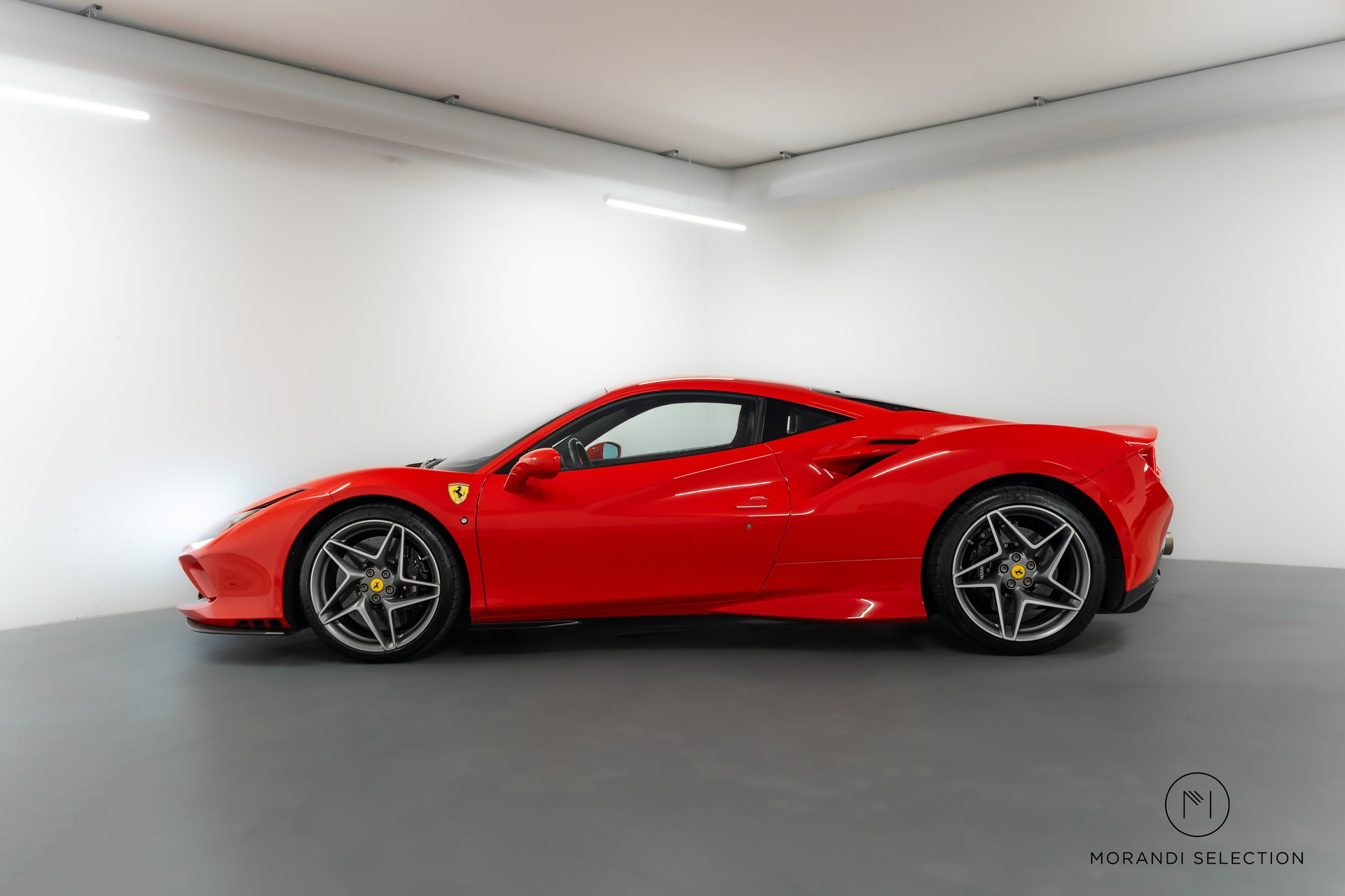 FERRARI F8 Tributo 3.9 Turbo