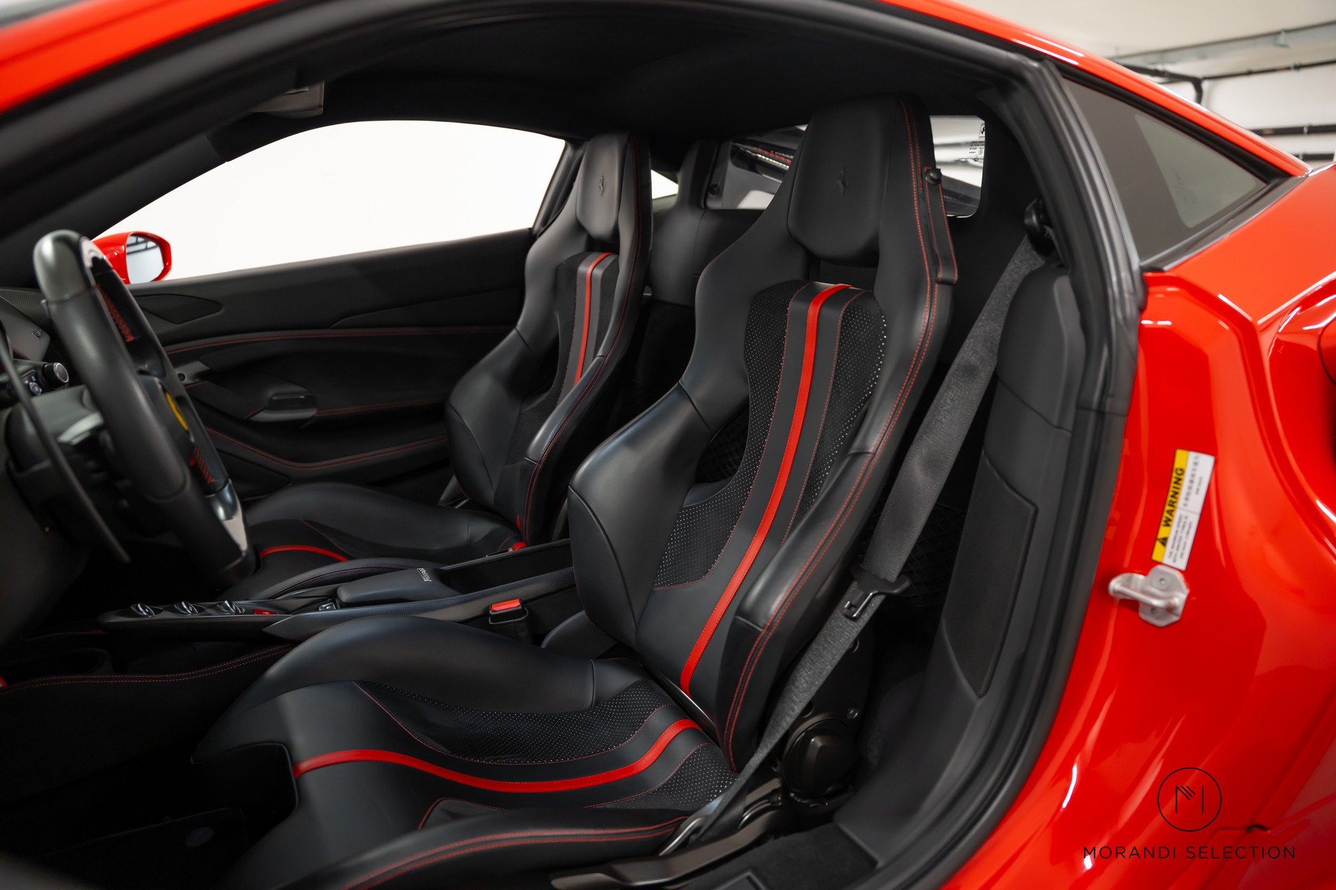 FERRARI F8 Tributo 3.9 Turbo-image-13