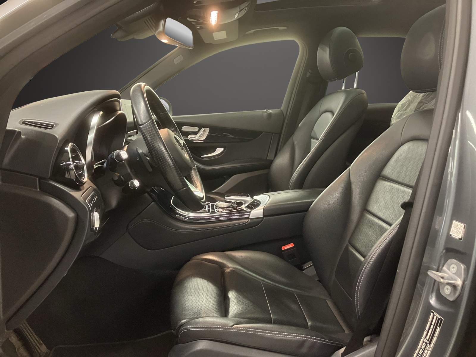 MERCEDES-BENZ GLC 250 4Matic 9G-Tronic-image-6