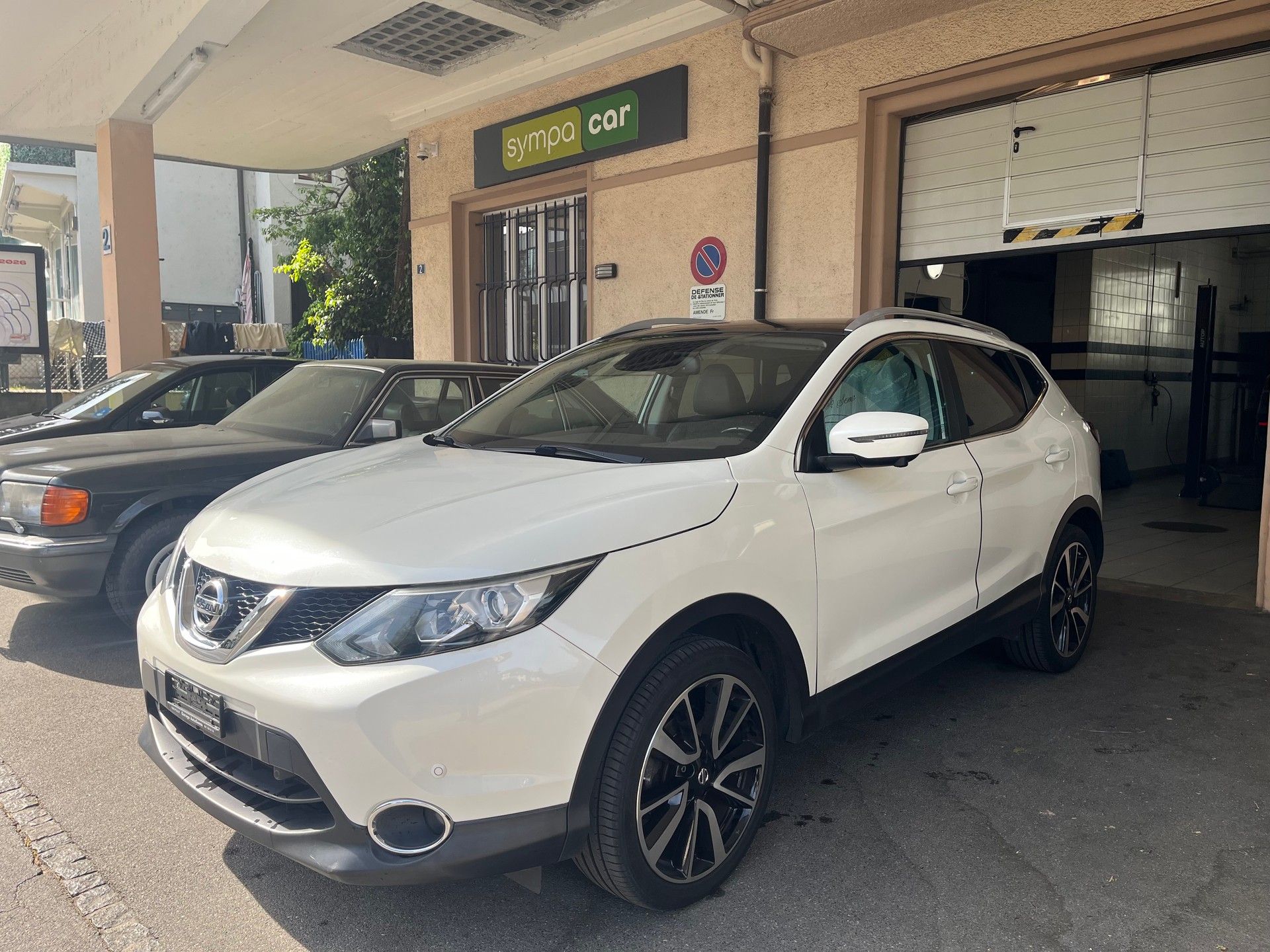 NISSAN Qashqai 1.2 DIG-T 360° Xtronic CVT-image-1