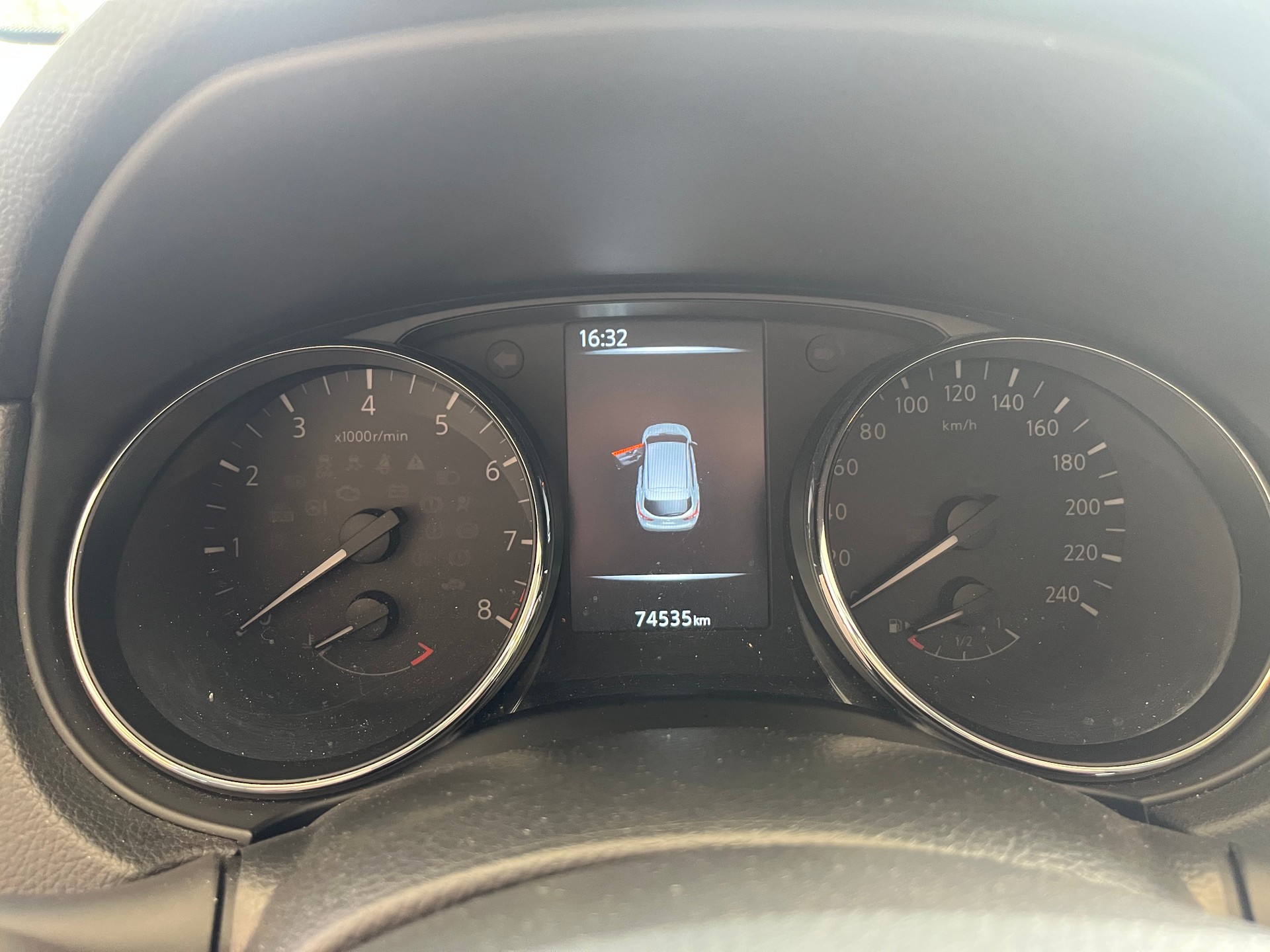 NISSAN Qashqai 1.2 DIG-T 360° Xtronic CVT-image-6