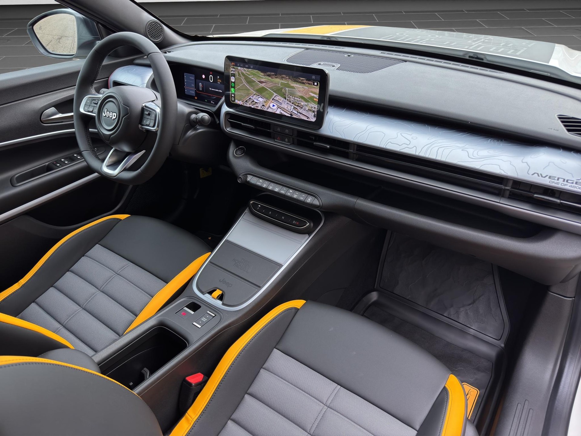 JEEP Avenger 1.2 MHEV The North Face 4xe-image-7