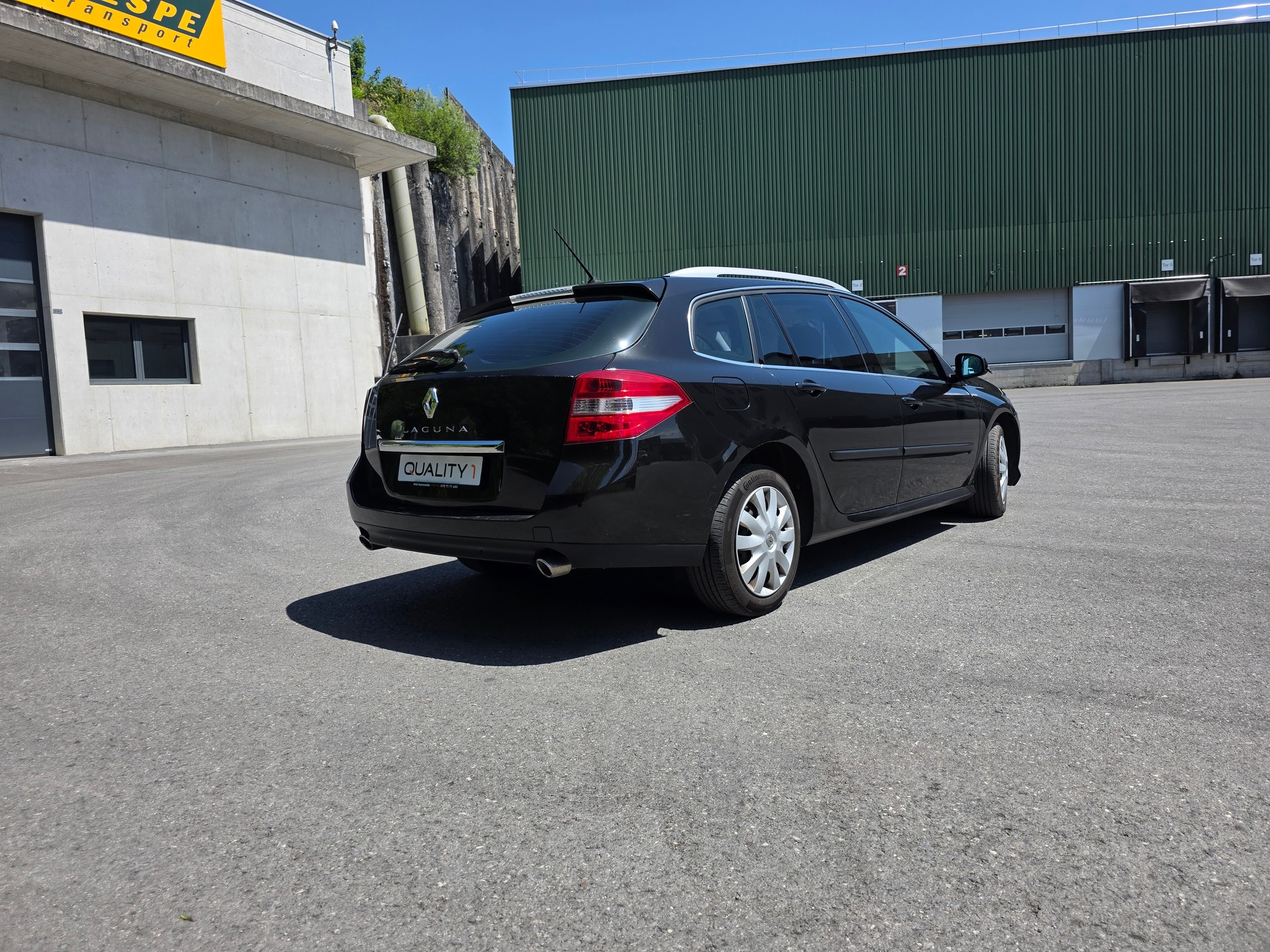RENAULT Laguna Grandtour 2.0 dCi Dynamique Automatic-image-15