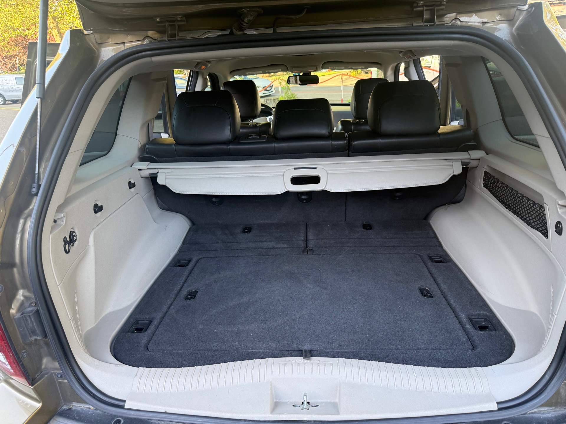 JEEP Grand Cherokee 4.7 Overland Automatic-image-7
