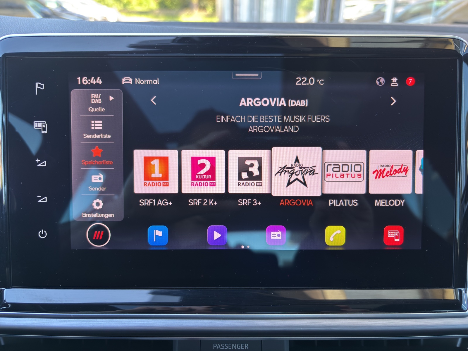 SEAT Tarraco 2.0 TSI 4Drive FR mit AHK & Panorama-Ausstell-/Schiebedach-image-19