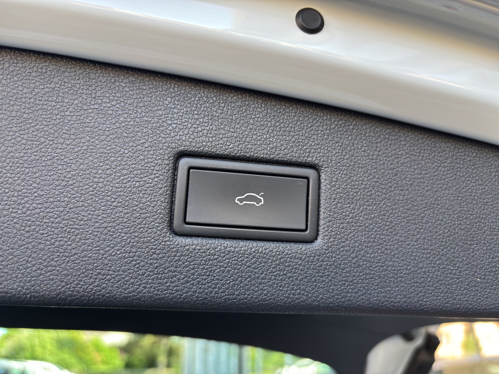 SEAT Tarraco 2.0 TSI 4Drive FR mit AHK & Panorama-Ausstell-/Schiebedach-image-8