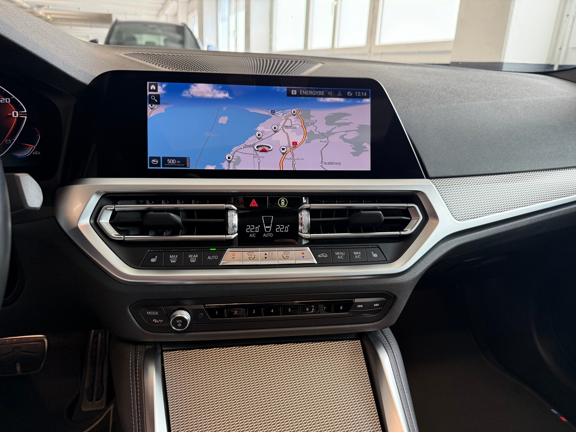 BMW M240i xDrive M Sport Pro Steptronic-image-10