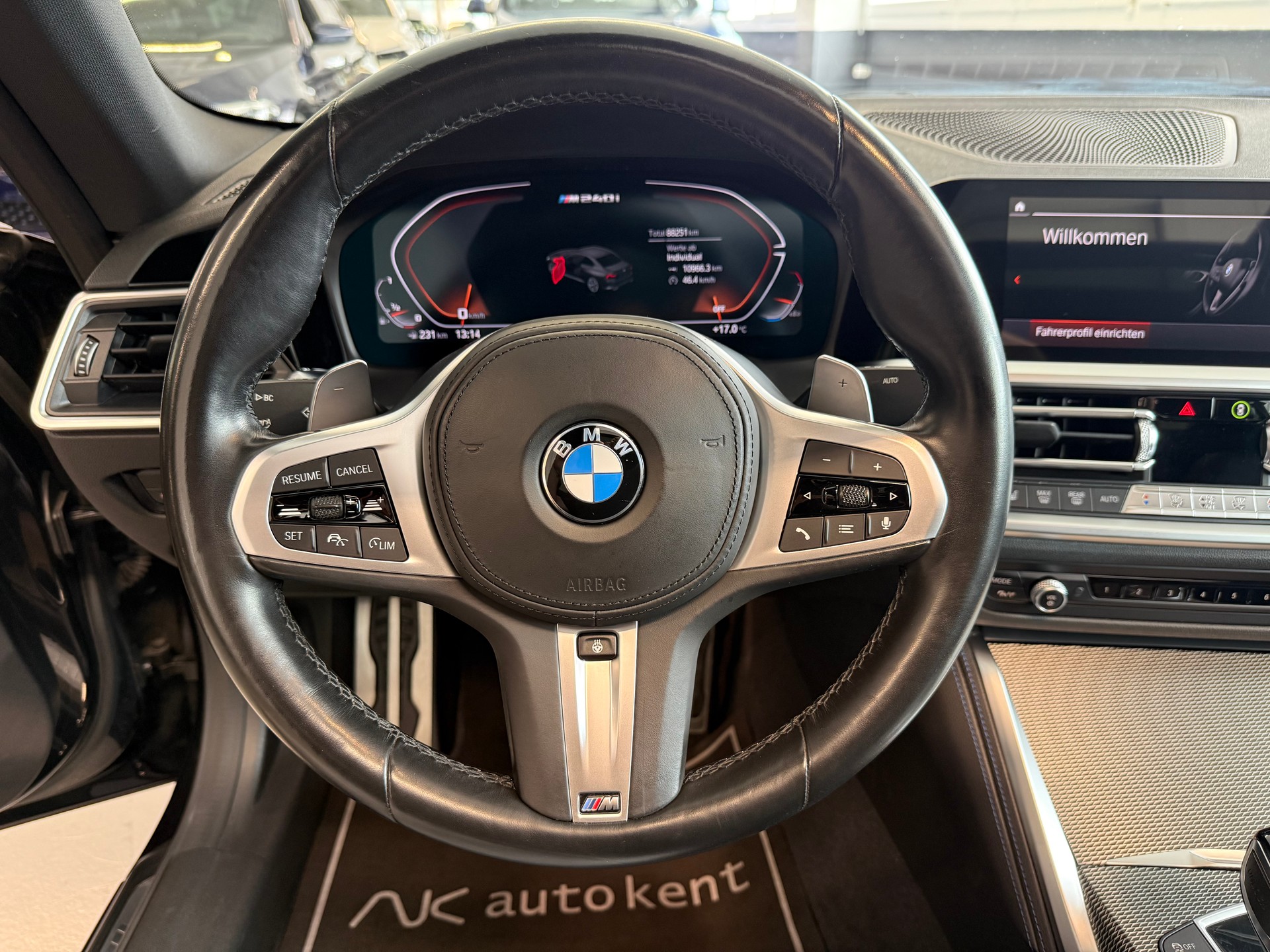 BMW M240i xDrive M Sport Pro Steptronic-image-7