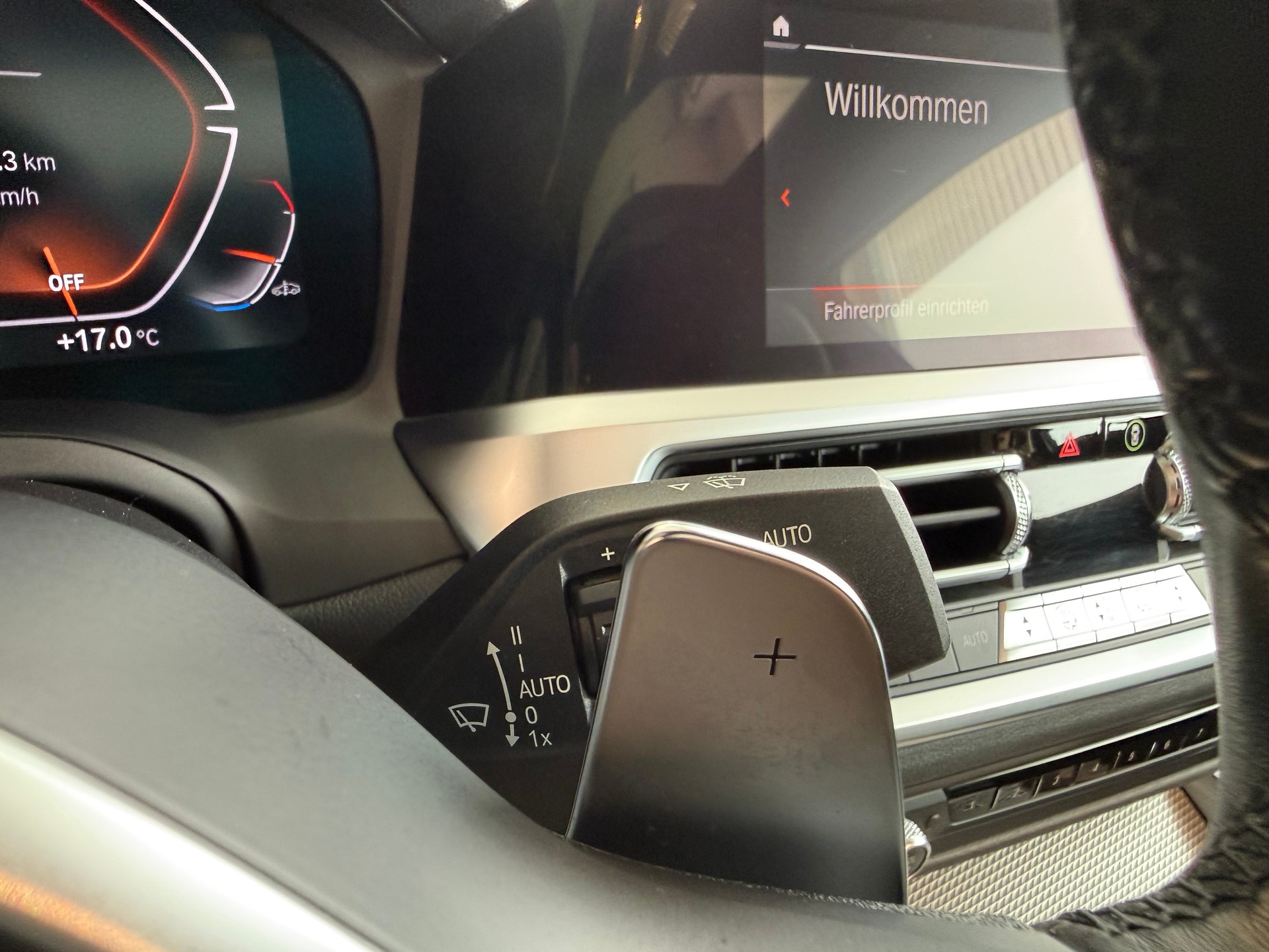 BMW M240i xDrive M Sport Pro Steptronic-image-8