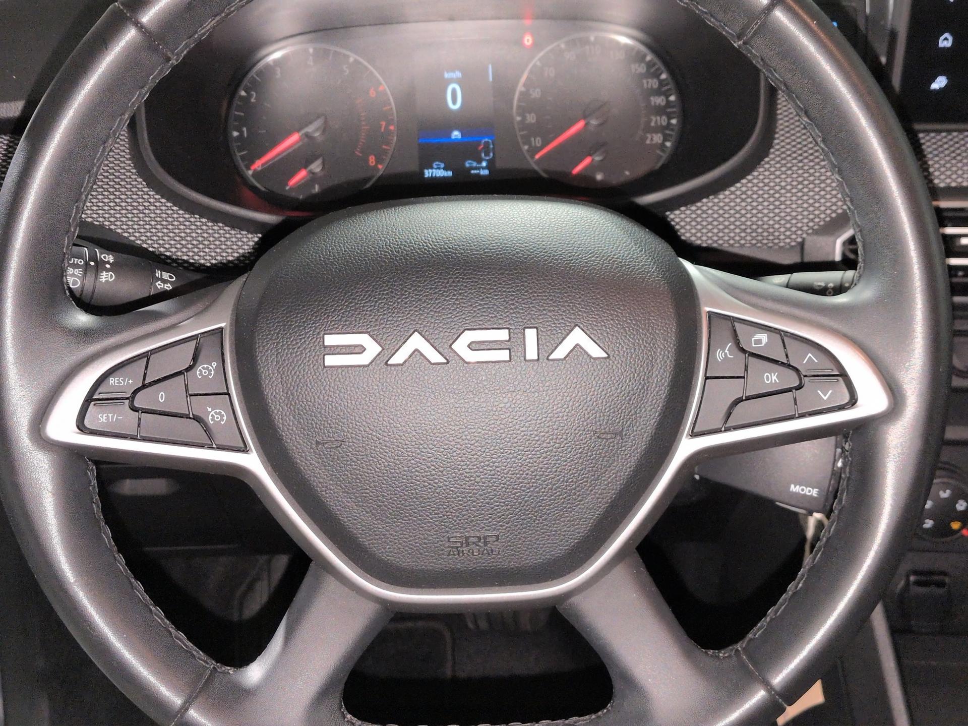 DACIA Sandero TCe 90 Expression CVT-image-9