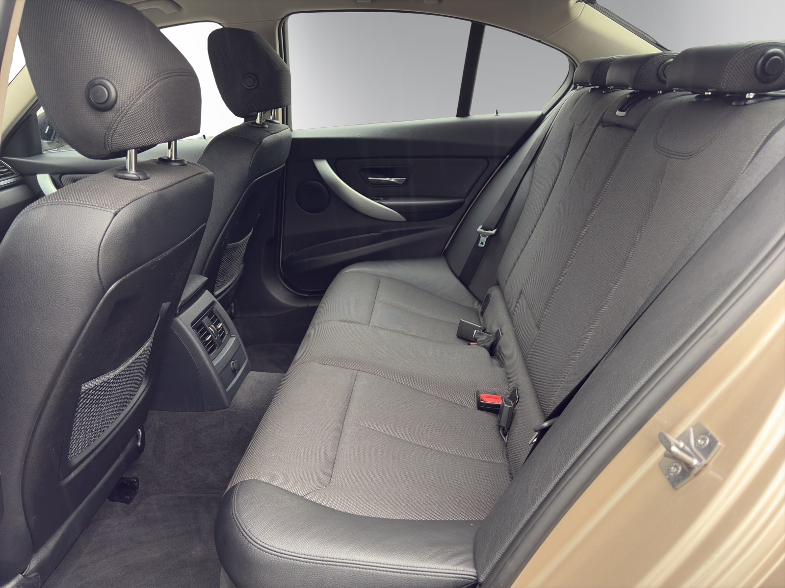 BMW 335i xDrive Steptronic-image-10