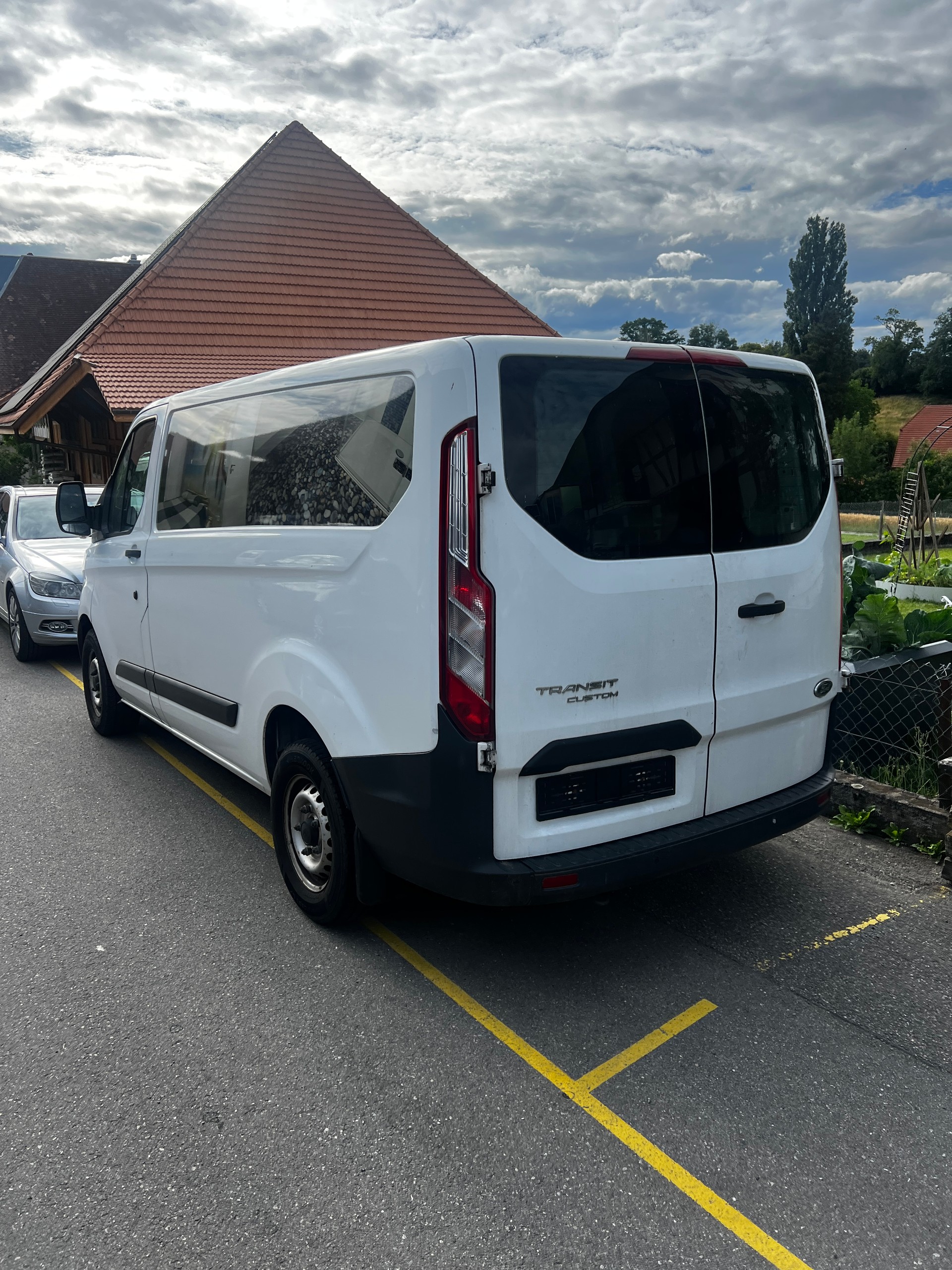 FORD Transit Custom 310 L1H1 Ambiente-image-2