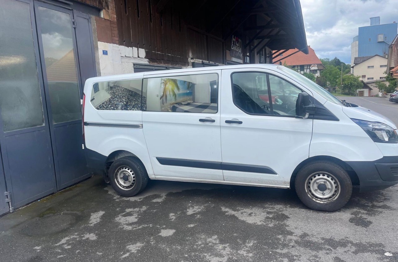 FORD Transit Custom 310 L1H1 Ambiente-image-1