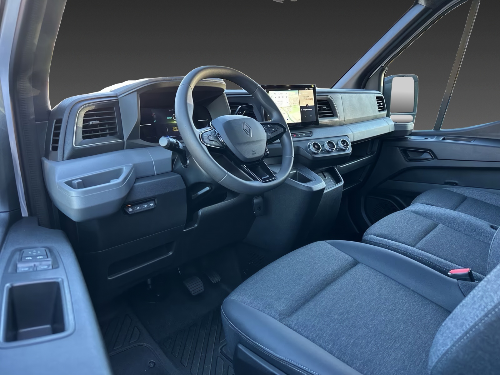 RENAULT Master E-Tech 40 EV 87kWh Longe Range L2H2-showroom-element-2