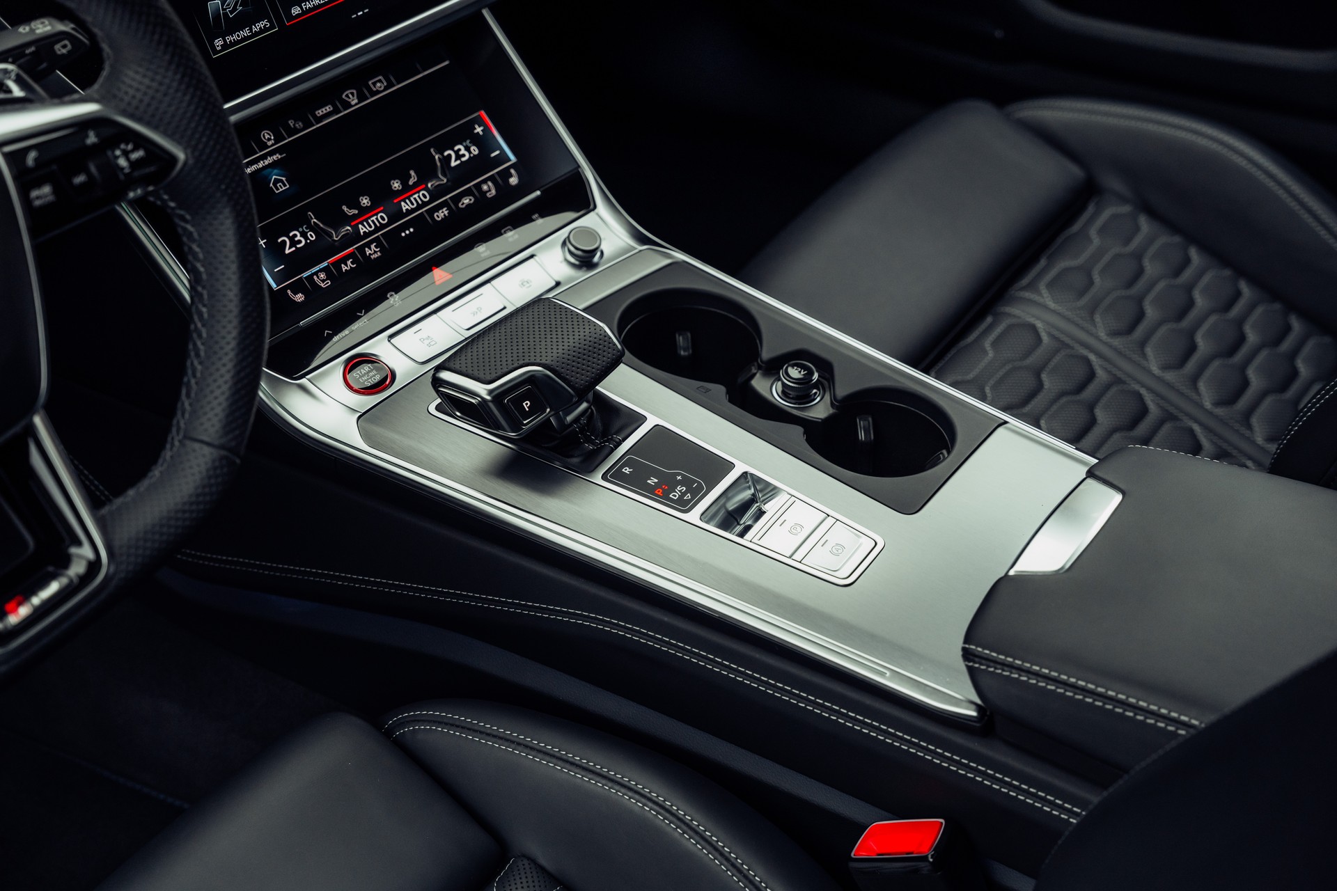 AUDI RS6 Avant 4.0 TFSI V8 Performance quattro-image-10