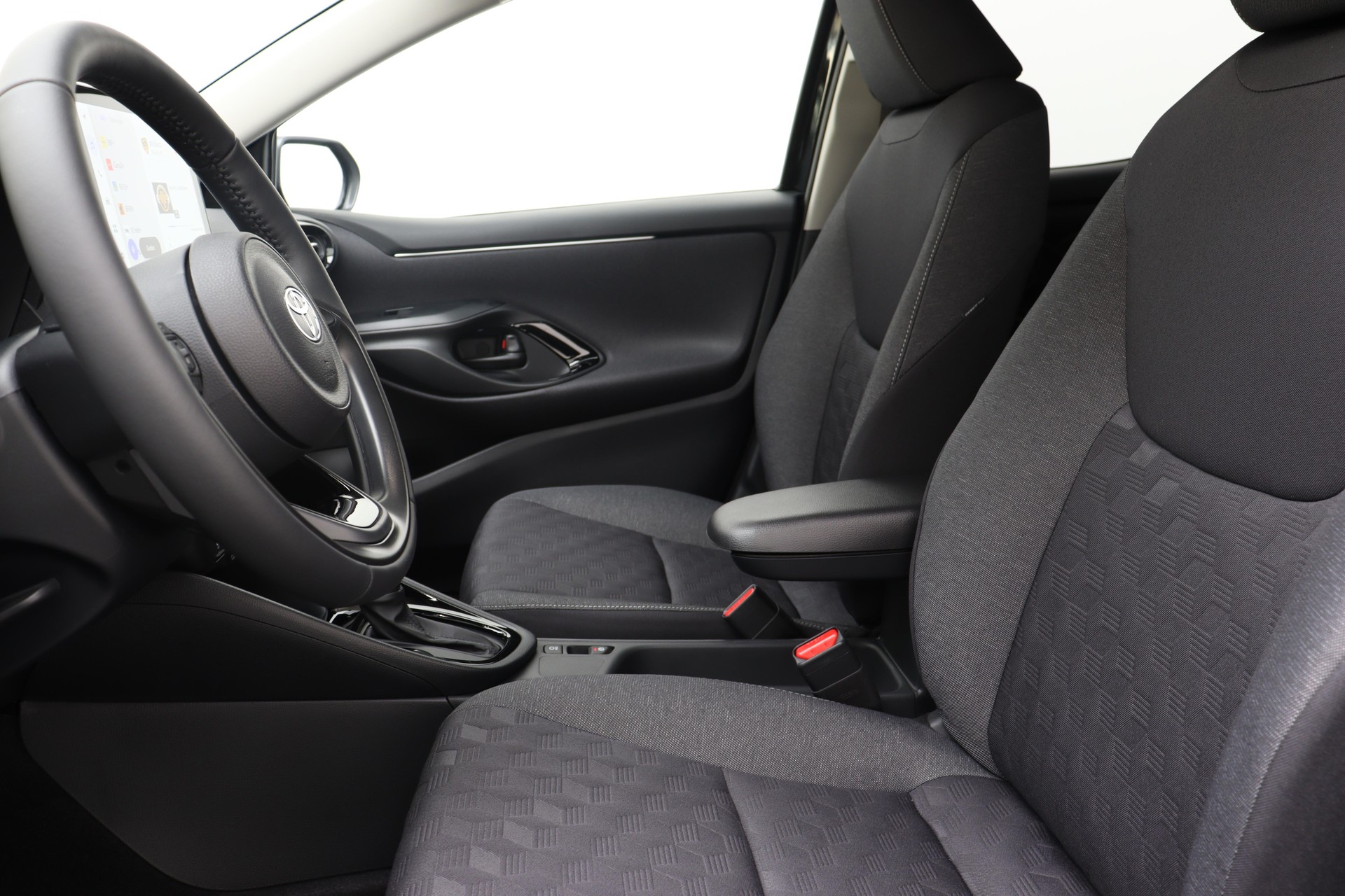 TOYOTA Yaris 1.5 VVT-i HSD Trend-image-6