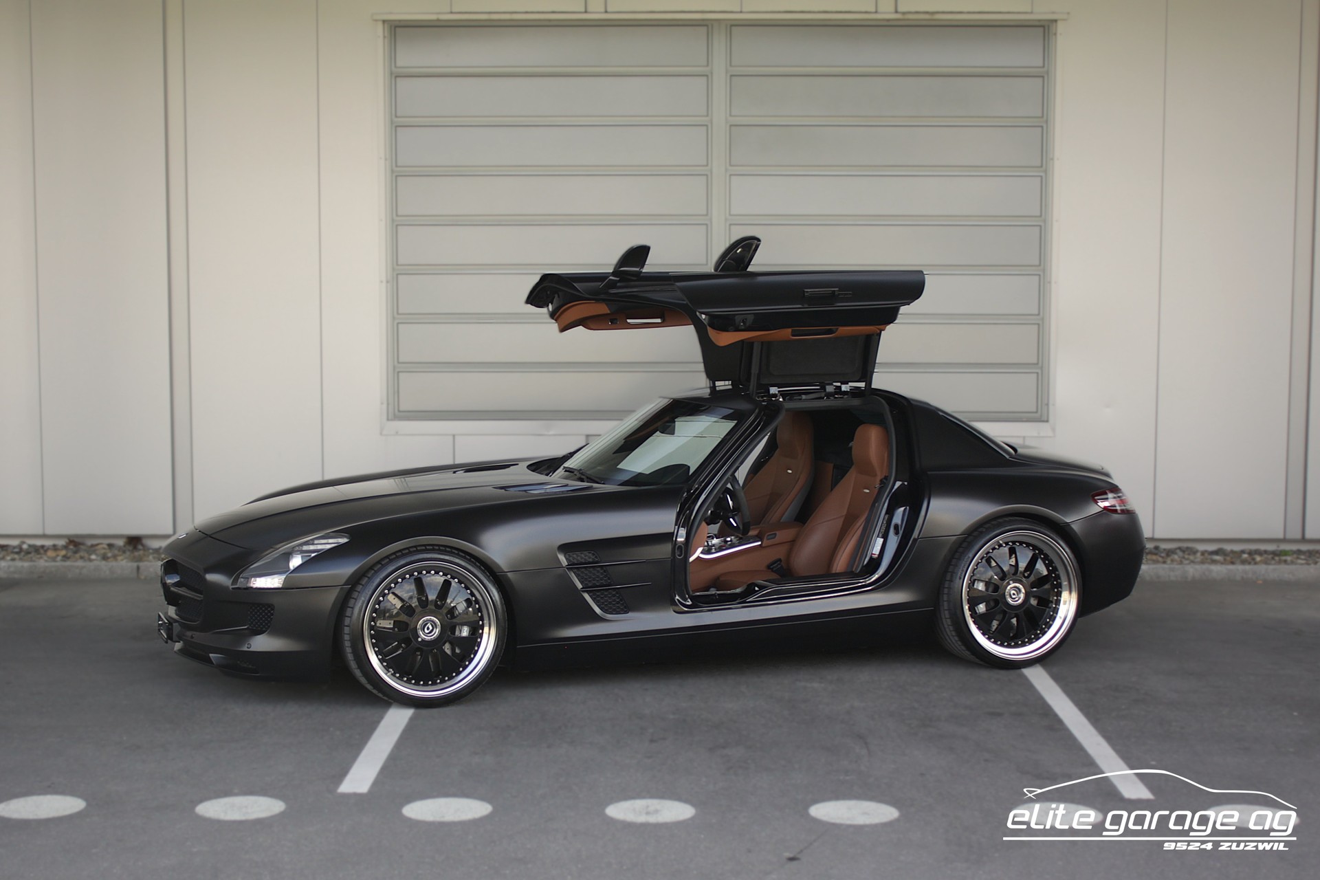 MERCEDES-BENZ SLS 63 AMG Speedshift