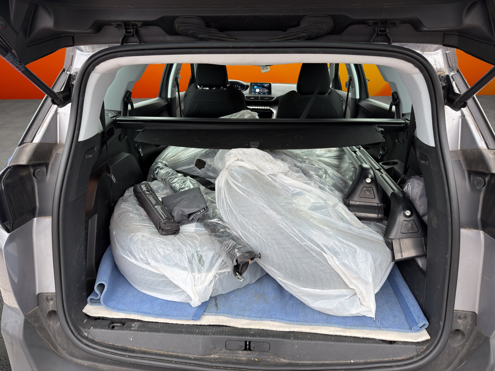 PEUGEOT 5008 1.5 BlueHDi Business Line ETA-image-11