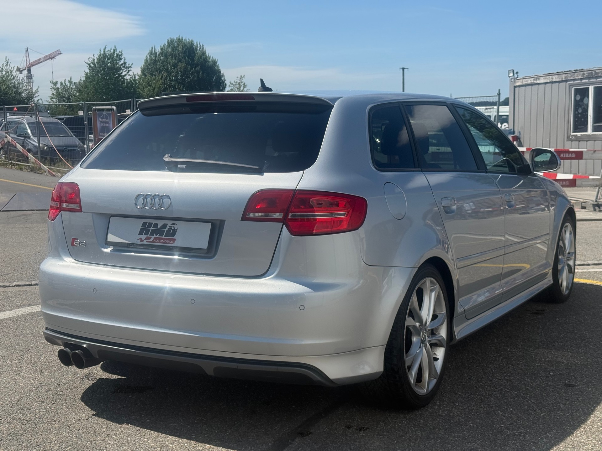 AUDI S3 Sportback 2.0 TFSI quattro S-tronic-image-5