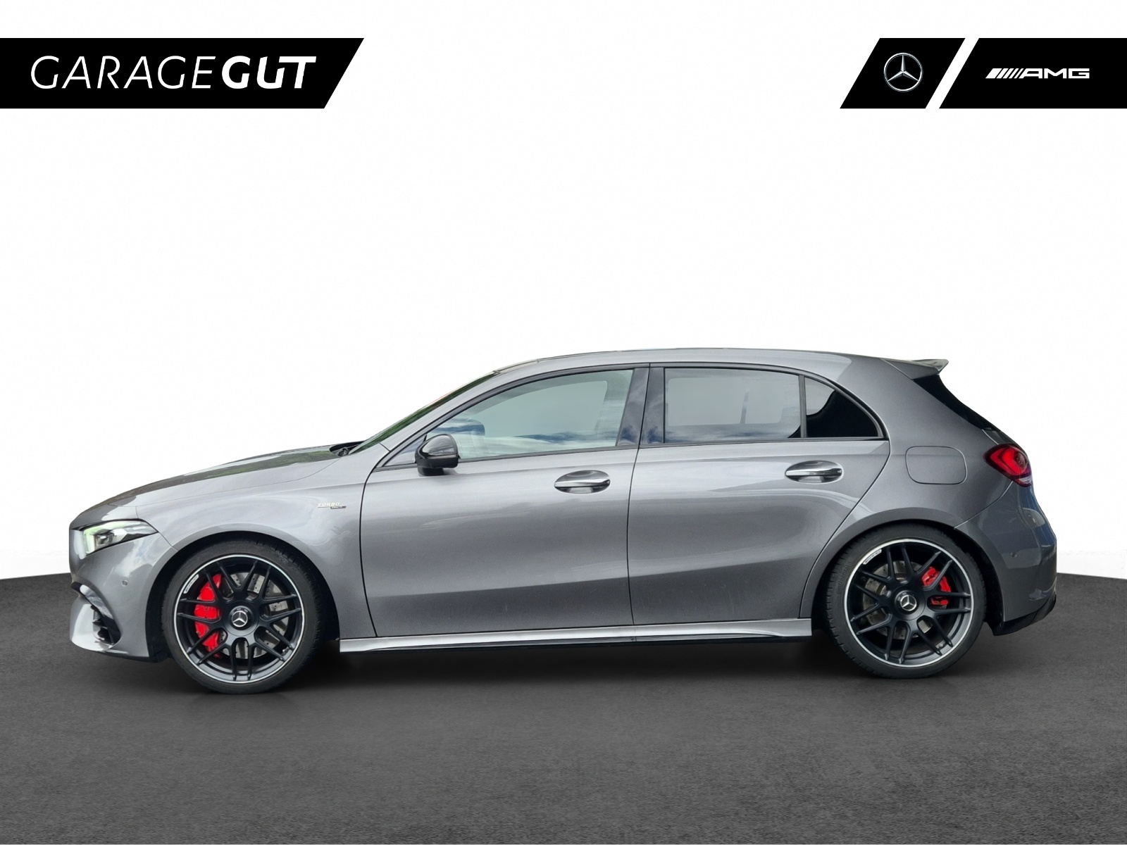 MERCEDES-BENZ A 45 S AMG 4Matic+-showroom-element-1