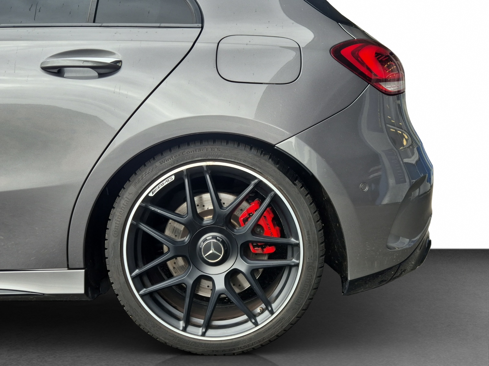 MERCEDES-BENZ A 45 S AMG 4Matic+-image-22